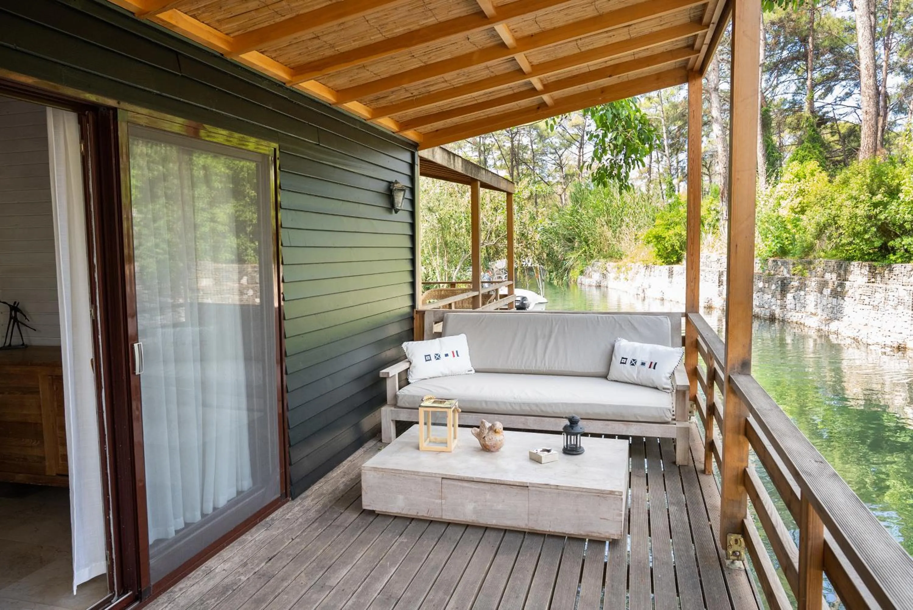 Balcony/Terrace in Golden Key Bordubet