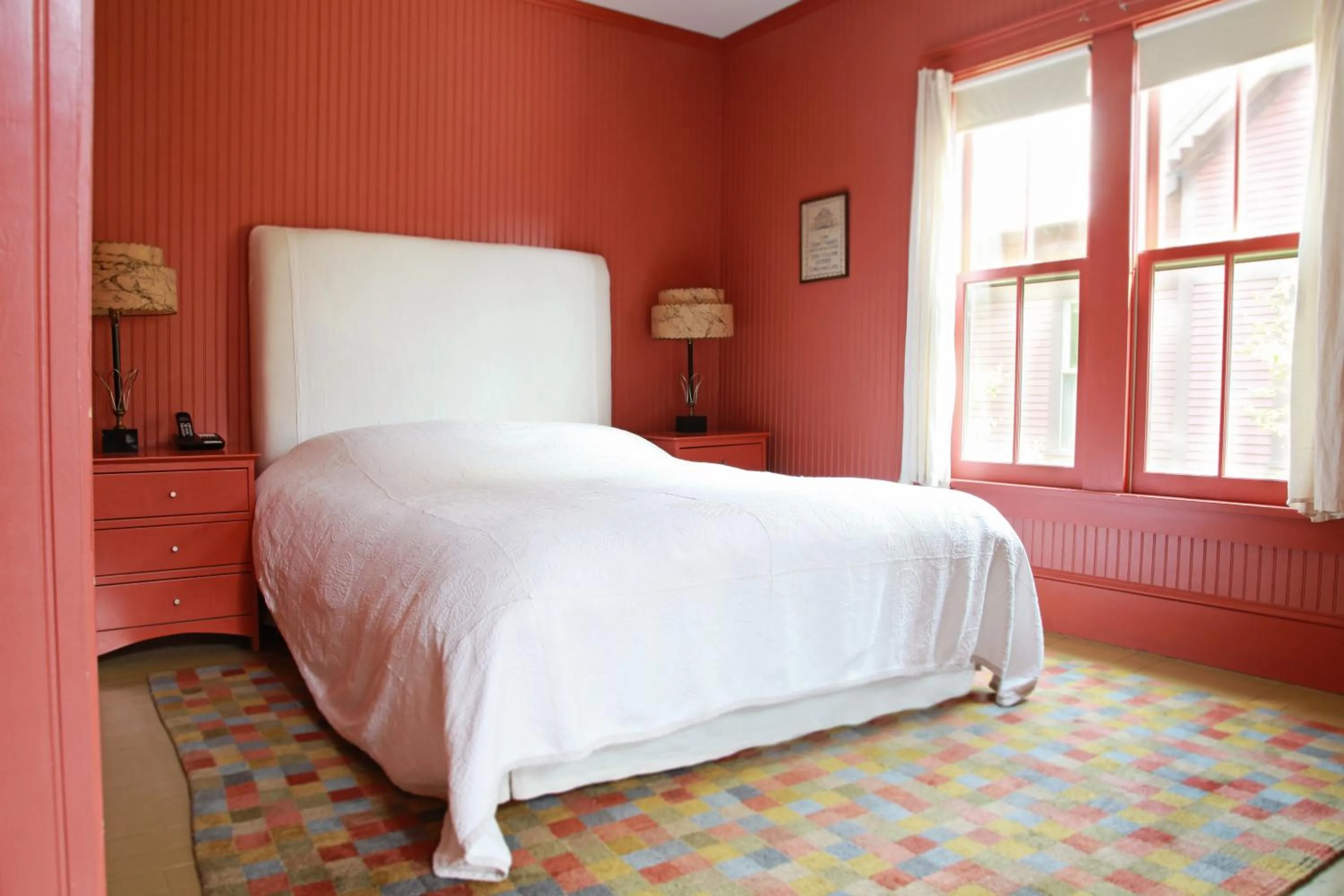Photo of the whole room, Bed in The Porches Inn at Mass MoCA