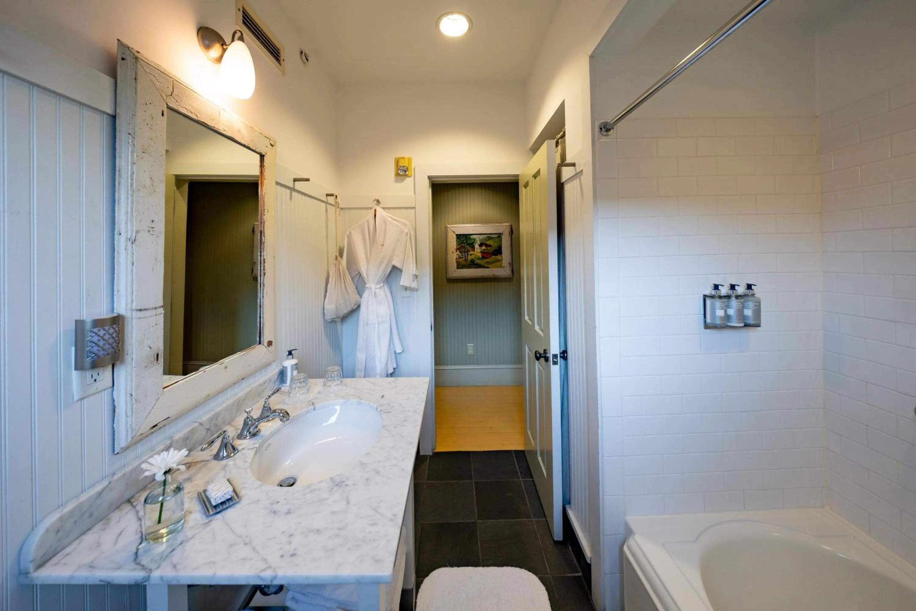 Bathroom in The Porches Inn at Mass MoCA