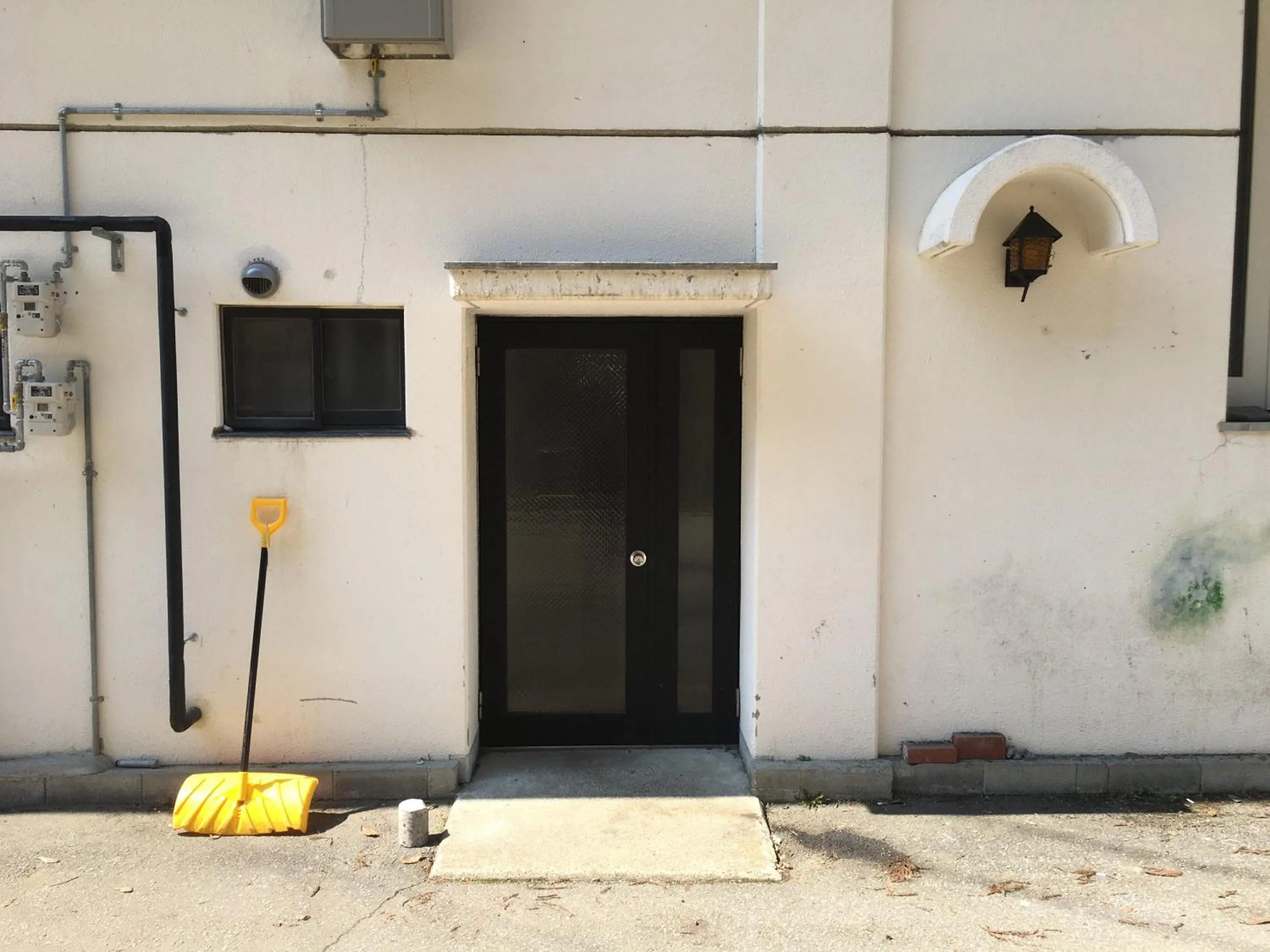 Facade/entrance in Nozawa Onsen BASECAMP