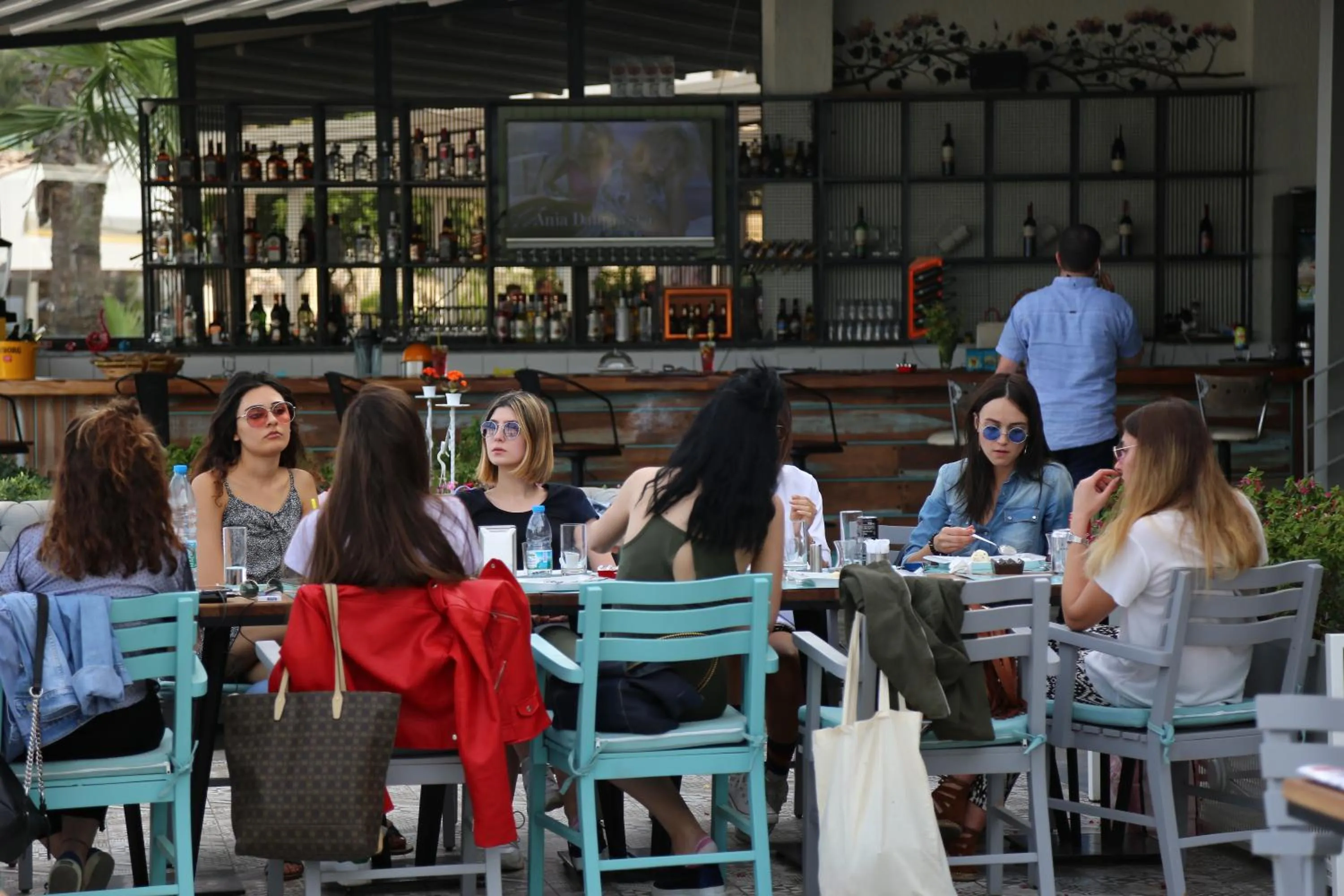 Restaurant/places to eat in B&B Yuzbasi Beach