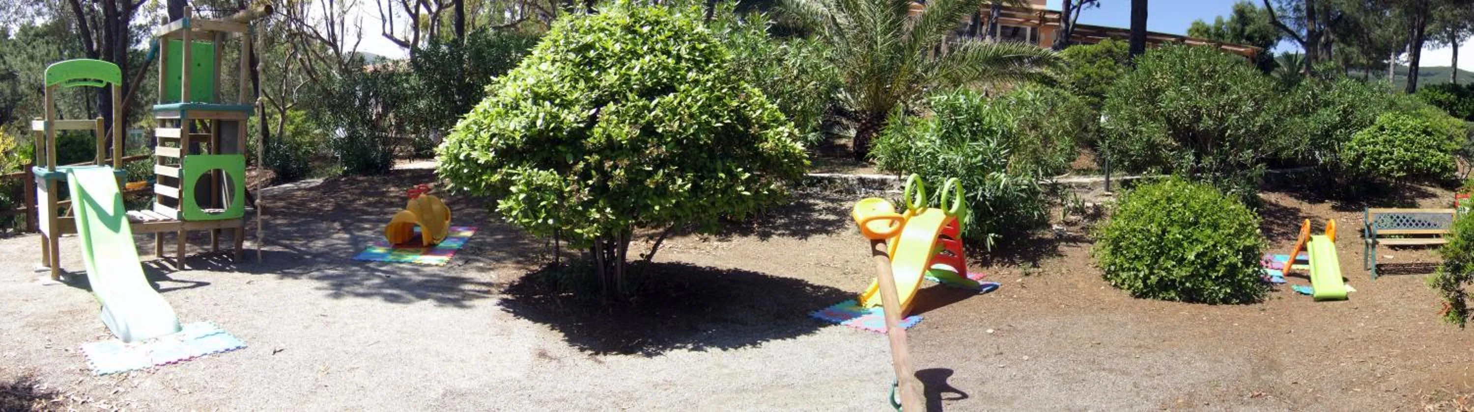 Garden in Hotel Capo Sud