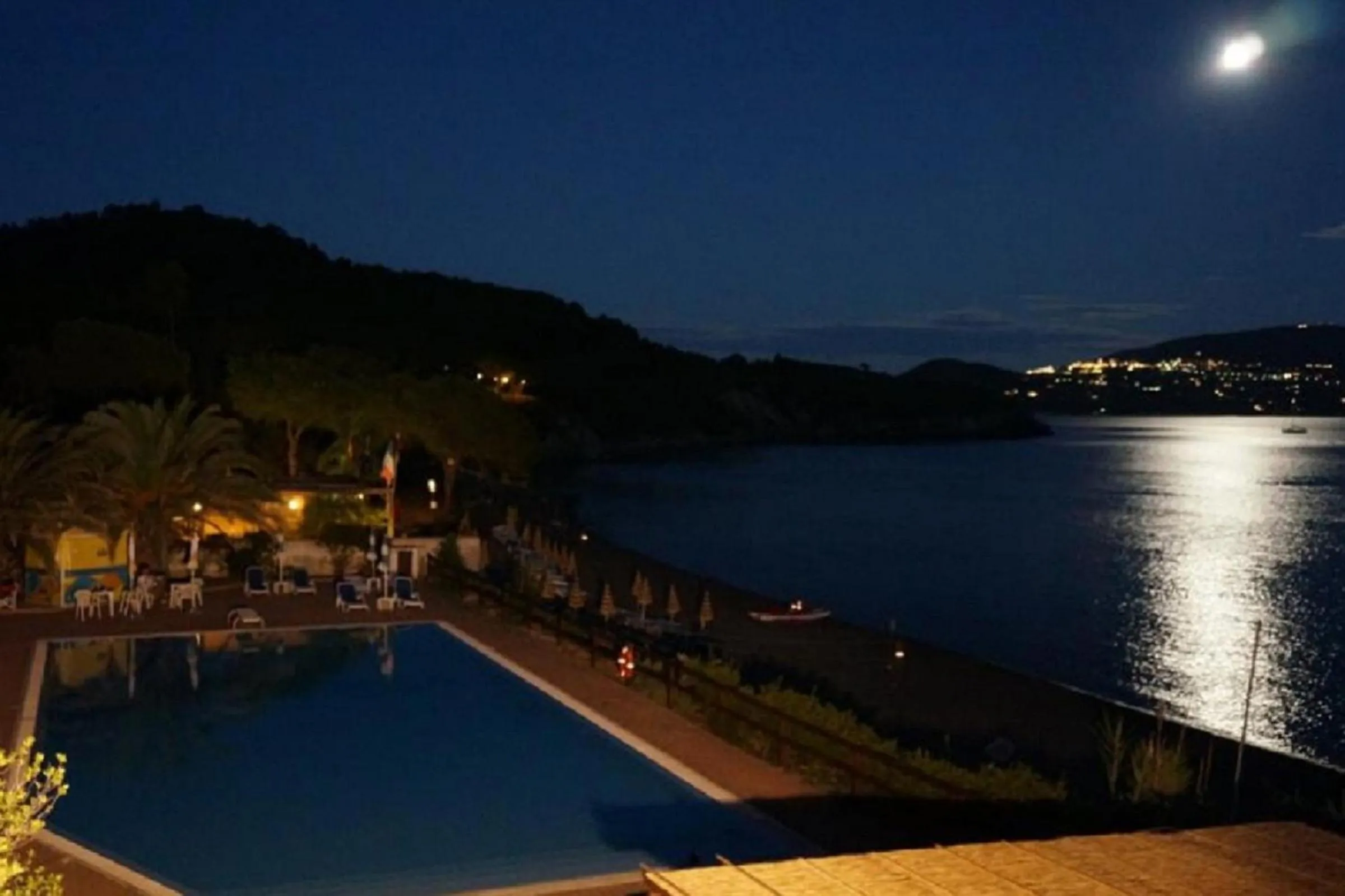 Night in Hotel Capo Sud