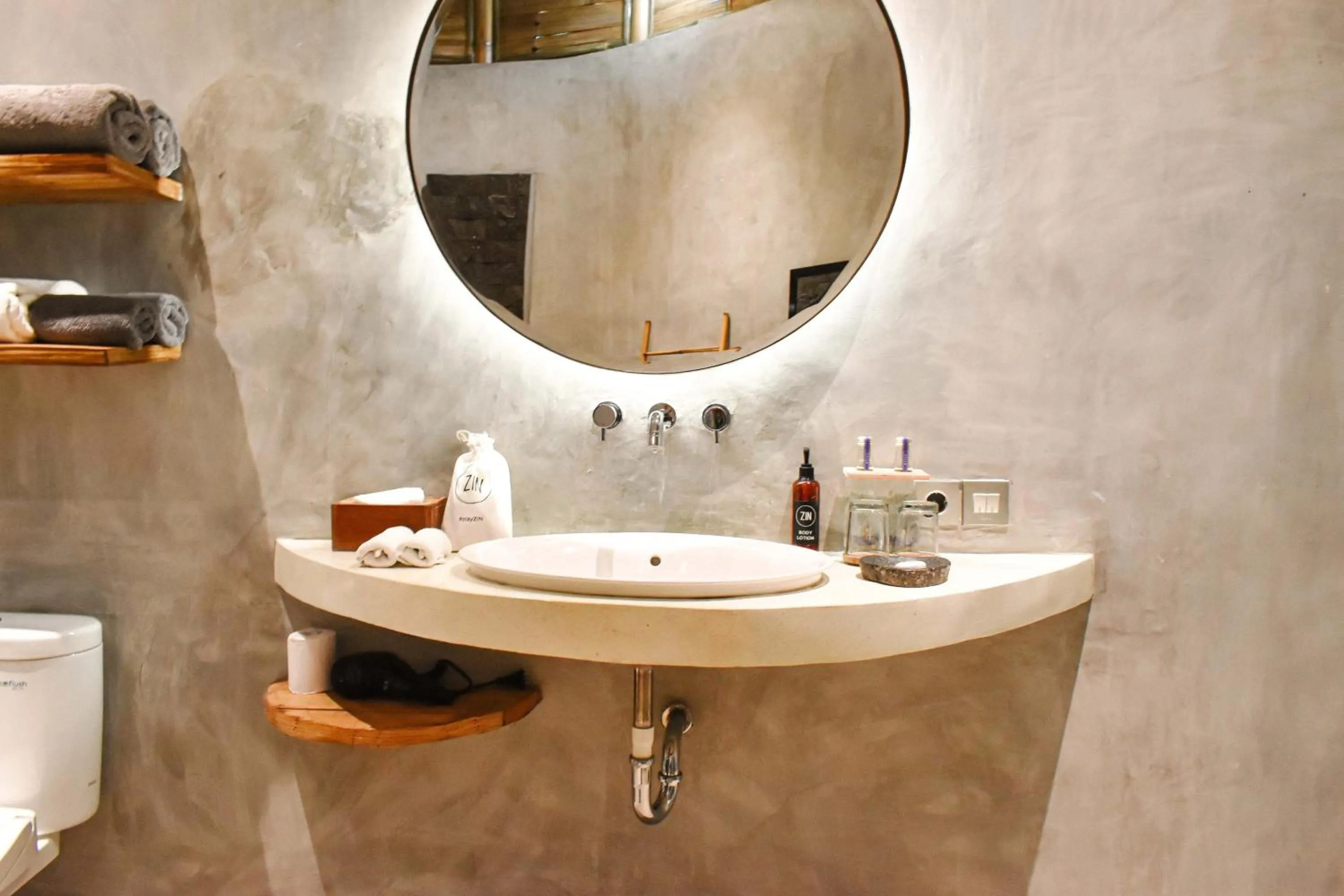Bathroom in ZIN Canggu Resort & Villas