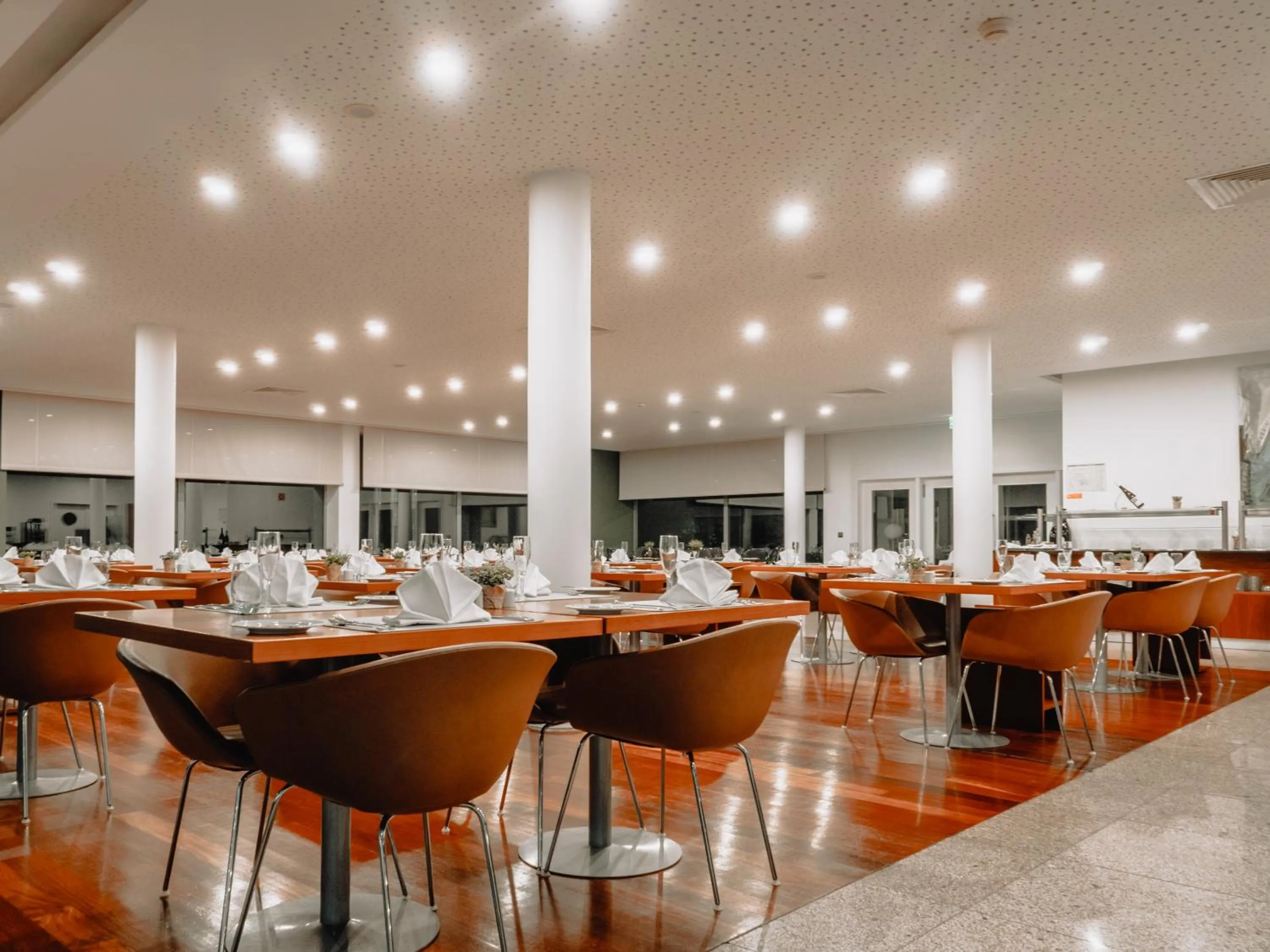 Restaurant/places to eat in Monte Prado Hotel & Spa