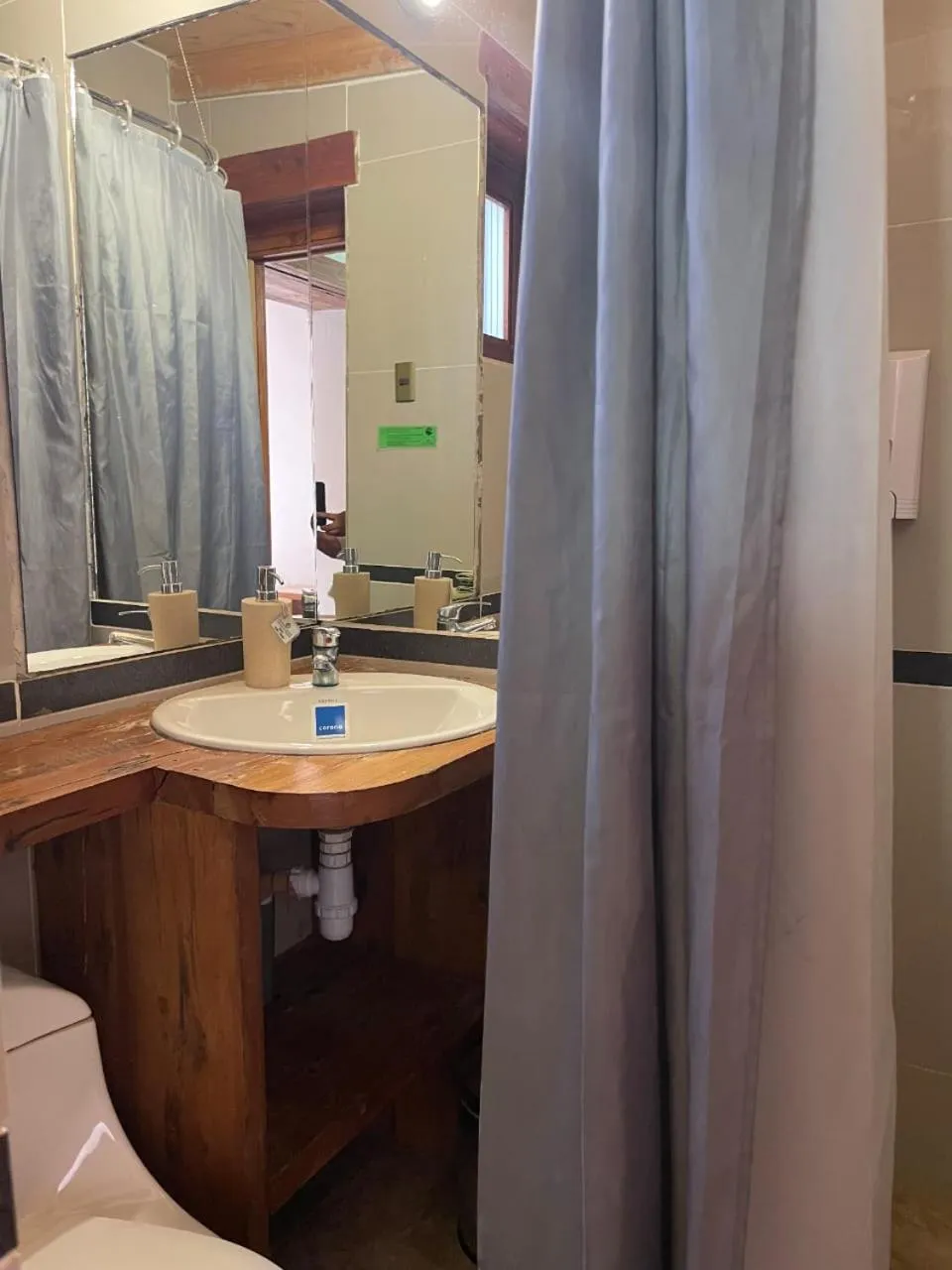 Bathroom in Hotel La Cochera