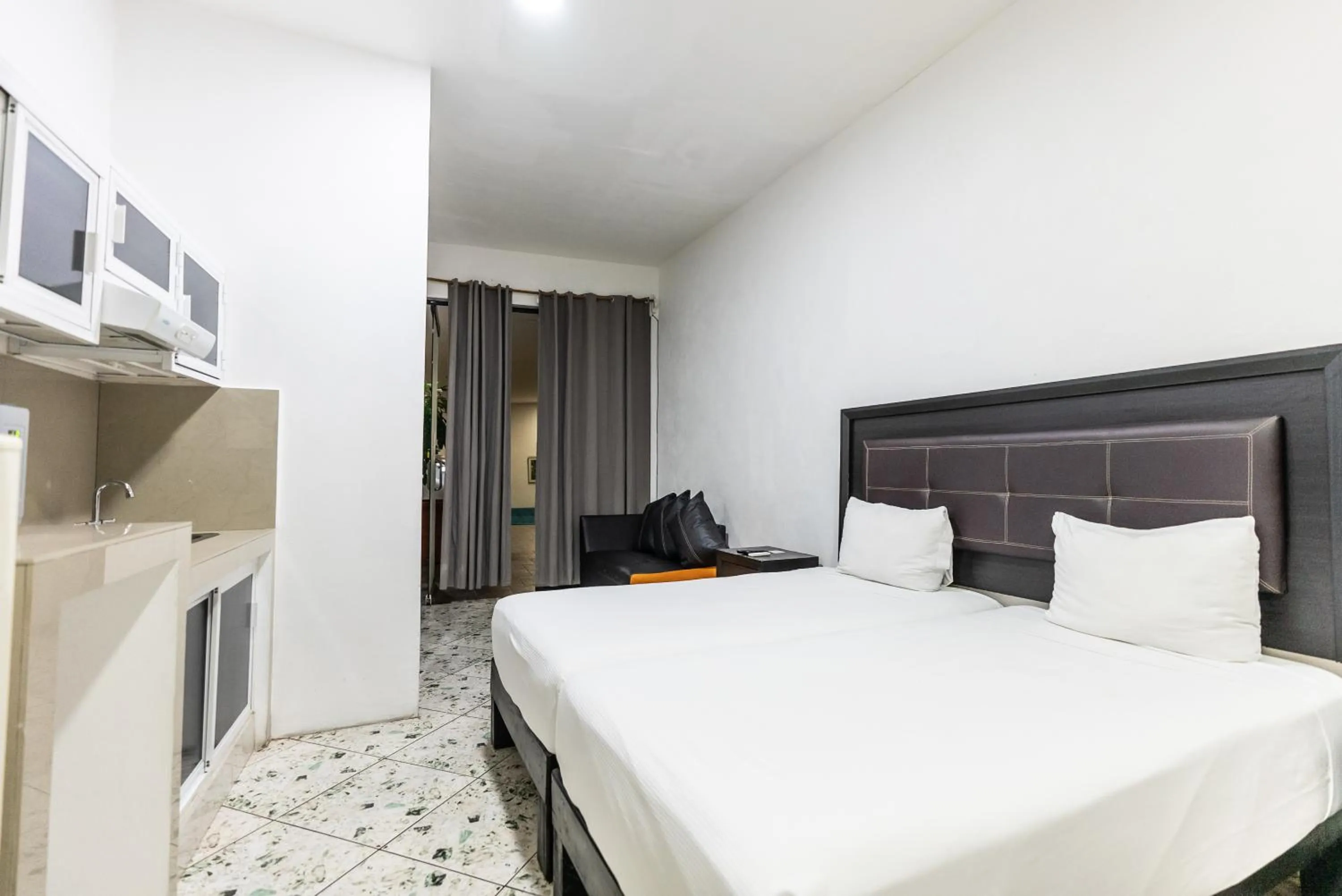 Bedroom, Bed in Loft Hotel Malecón Vallarta