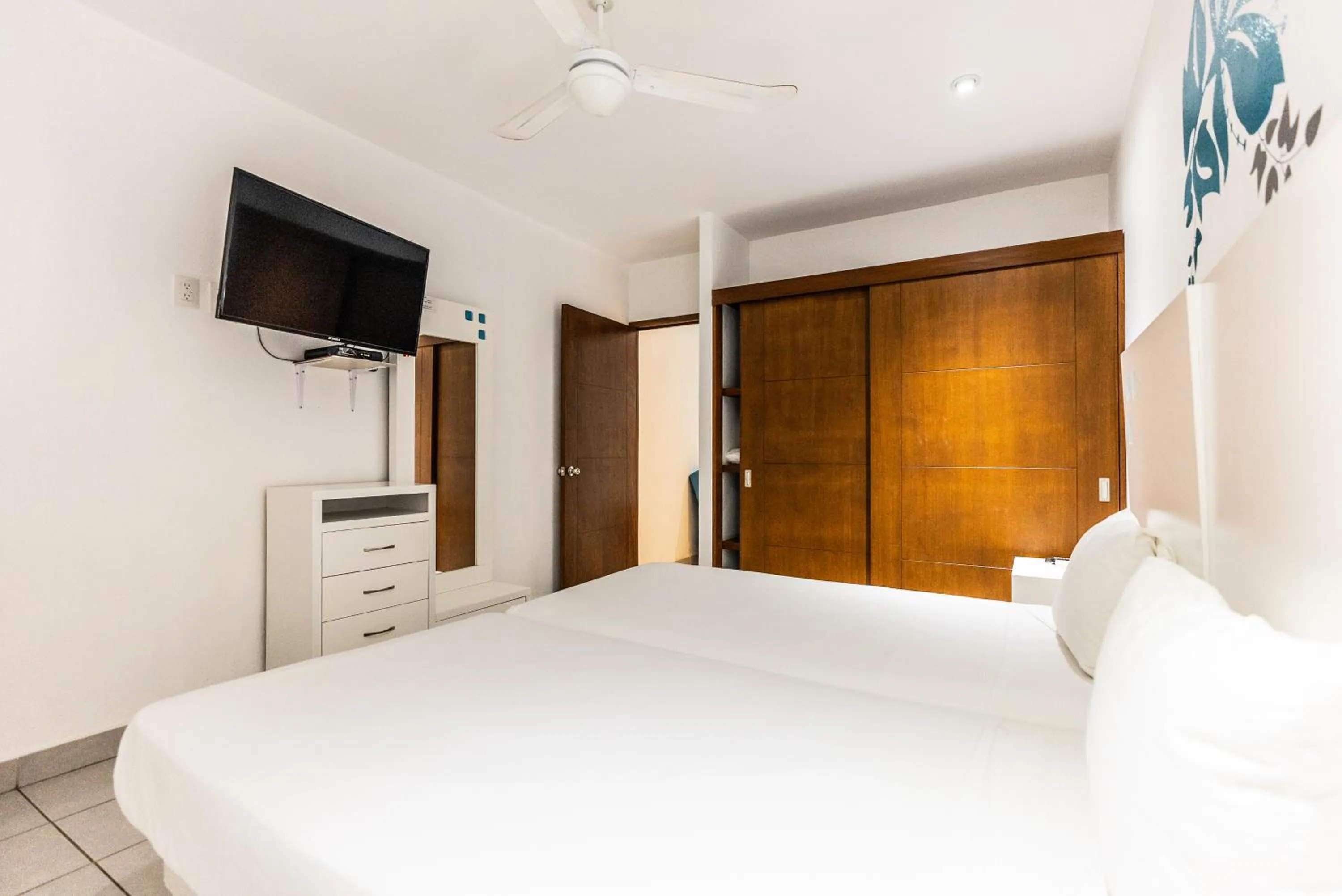 Bedroom, Bed in Loft Hotel Malecón Vallarta