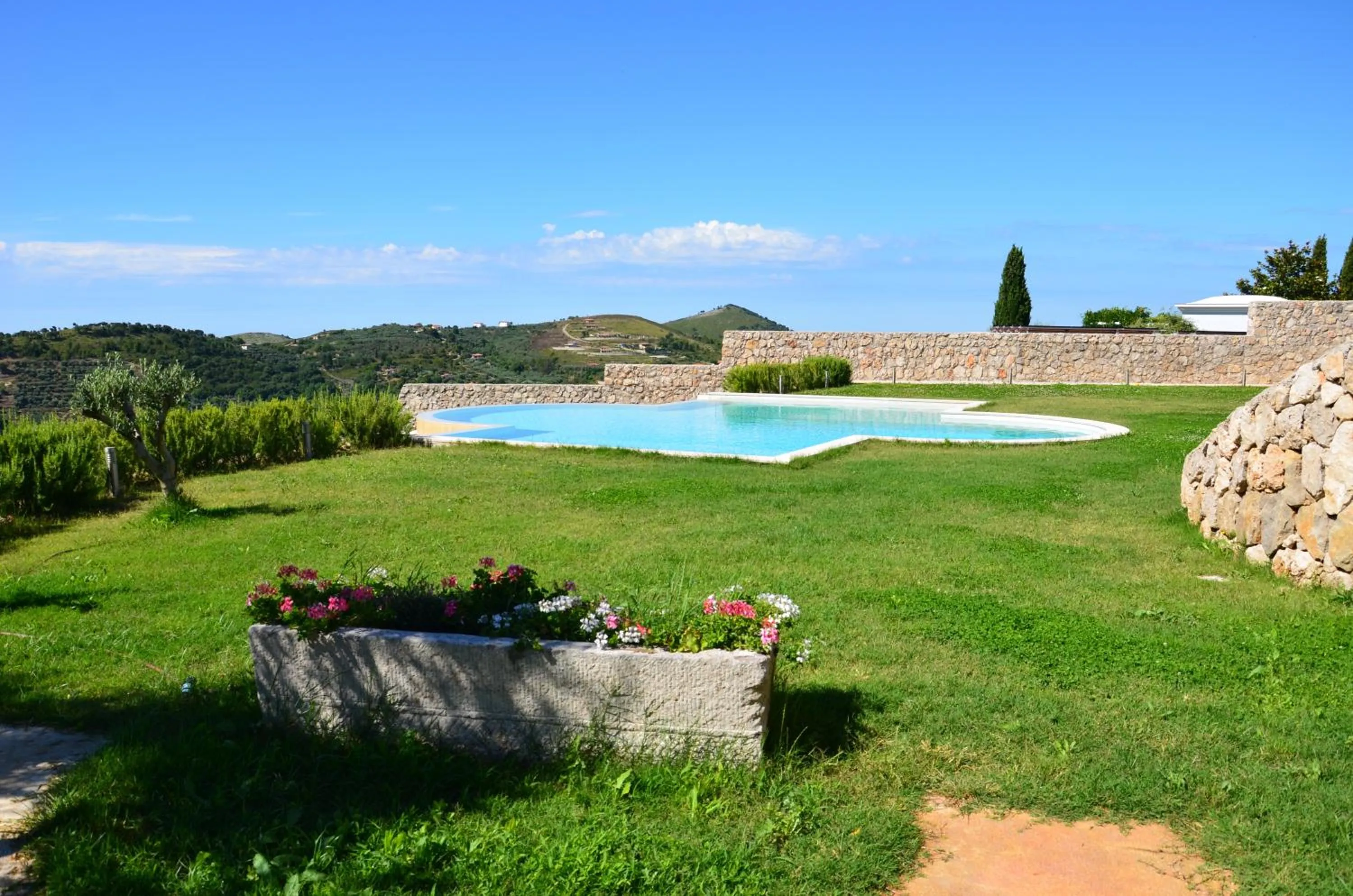 Swimming pool in Collina Degli Ulivi B&B