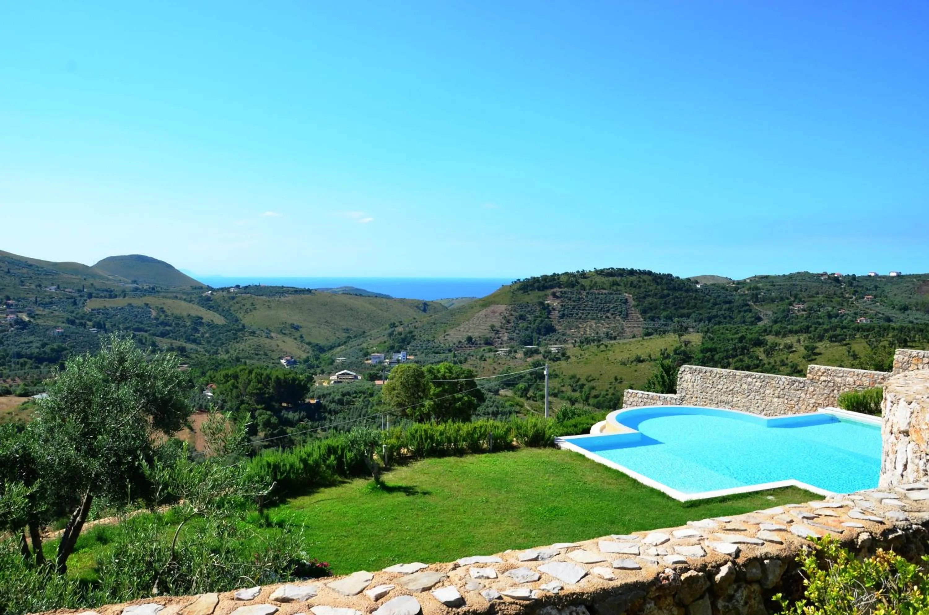 Garden in Collina Degli Ulivi B&B