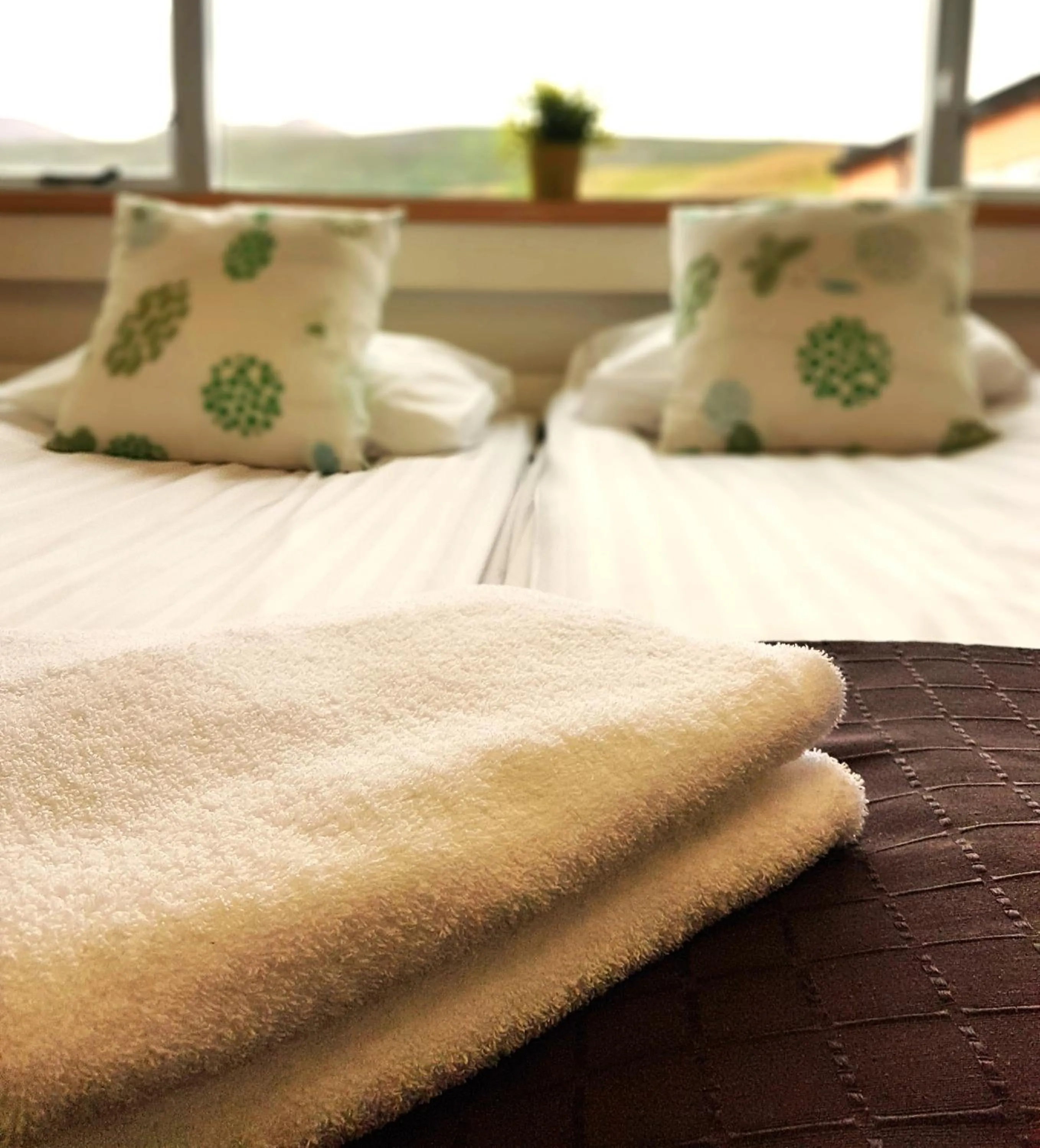 Bedroom, Bed in Hotel Mikligardur