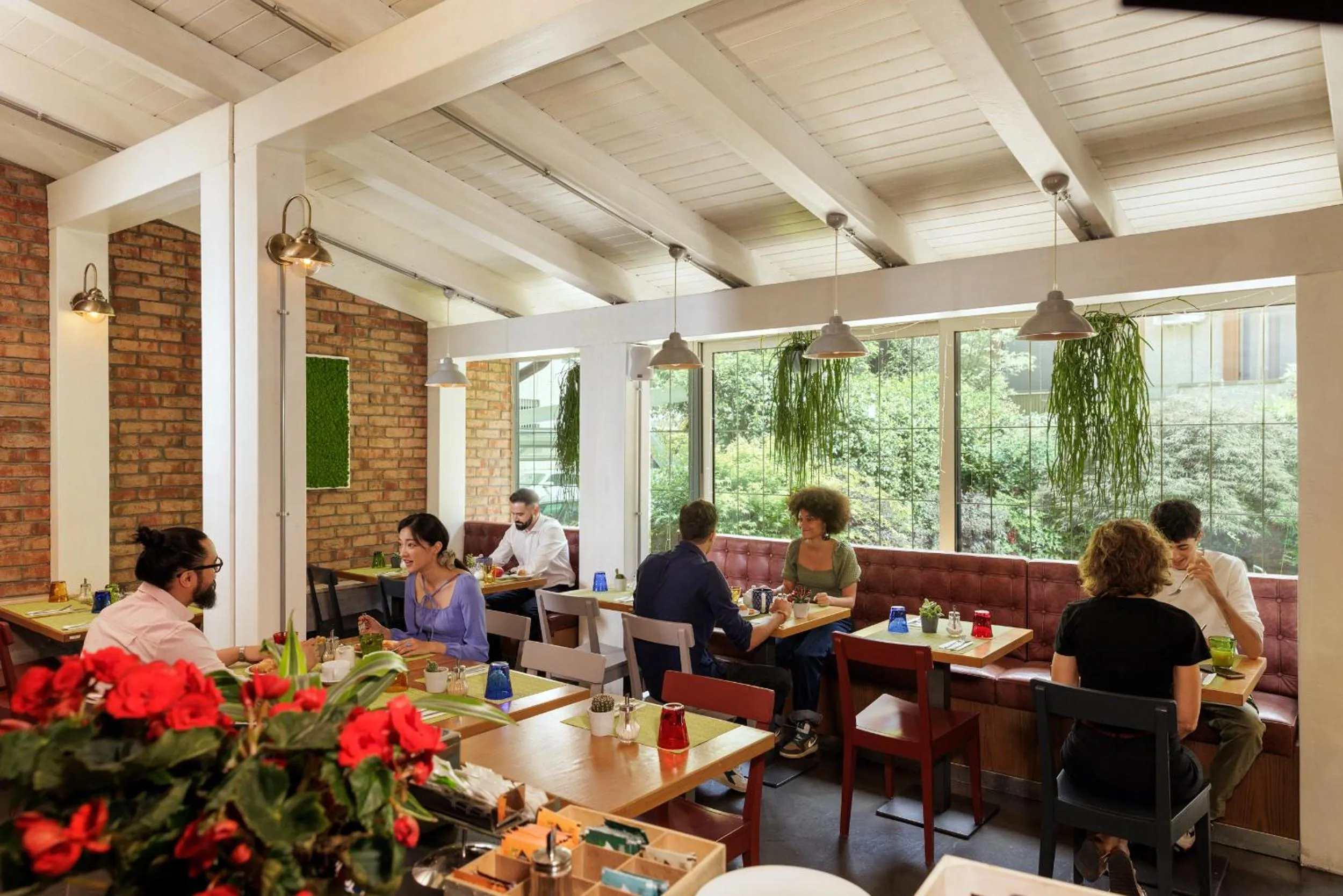 Breakfast in Biocity