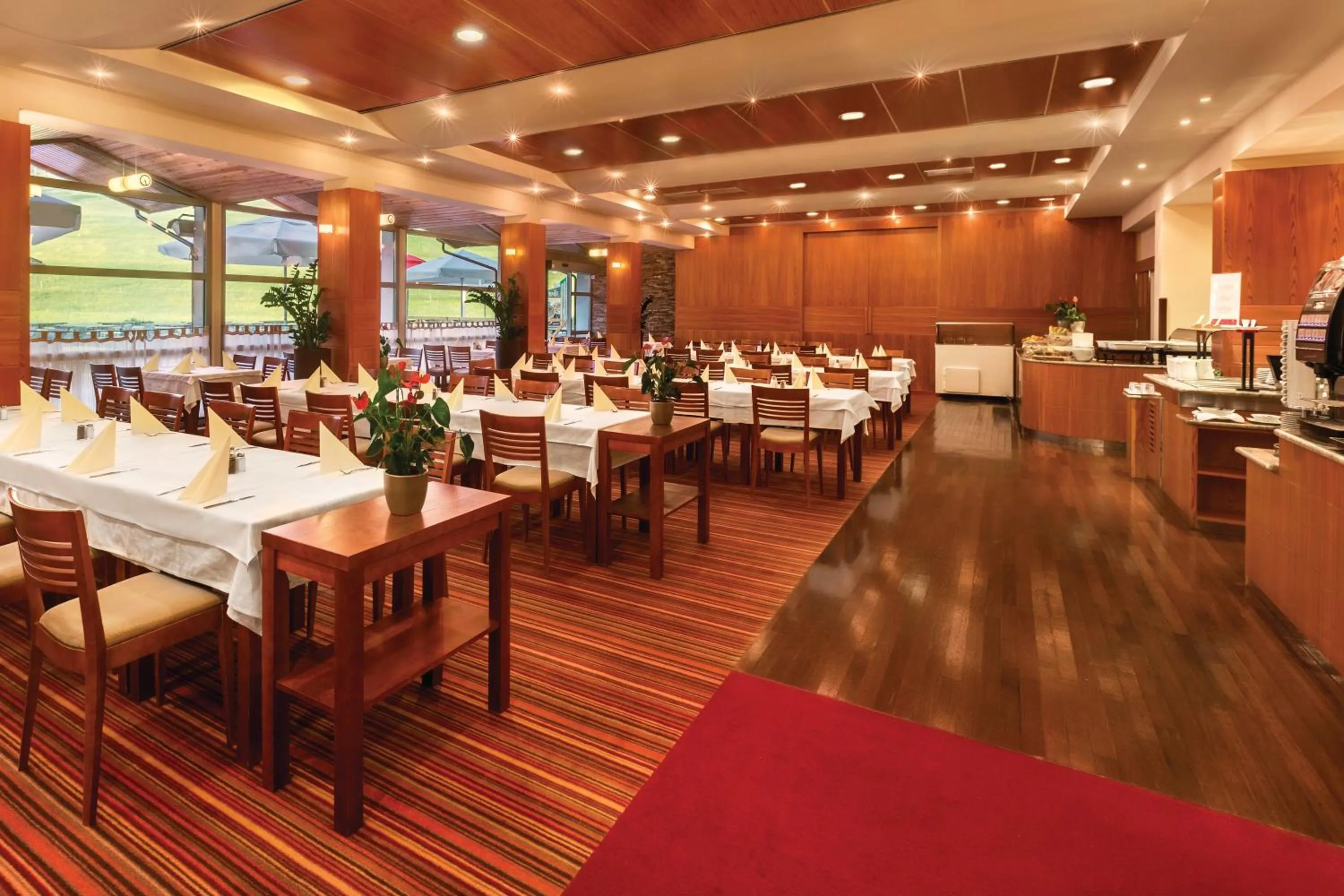 Restaurant/places to eat in Ramada Resort Kranjska Gora