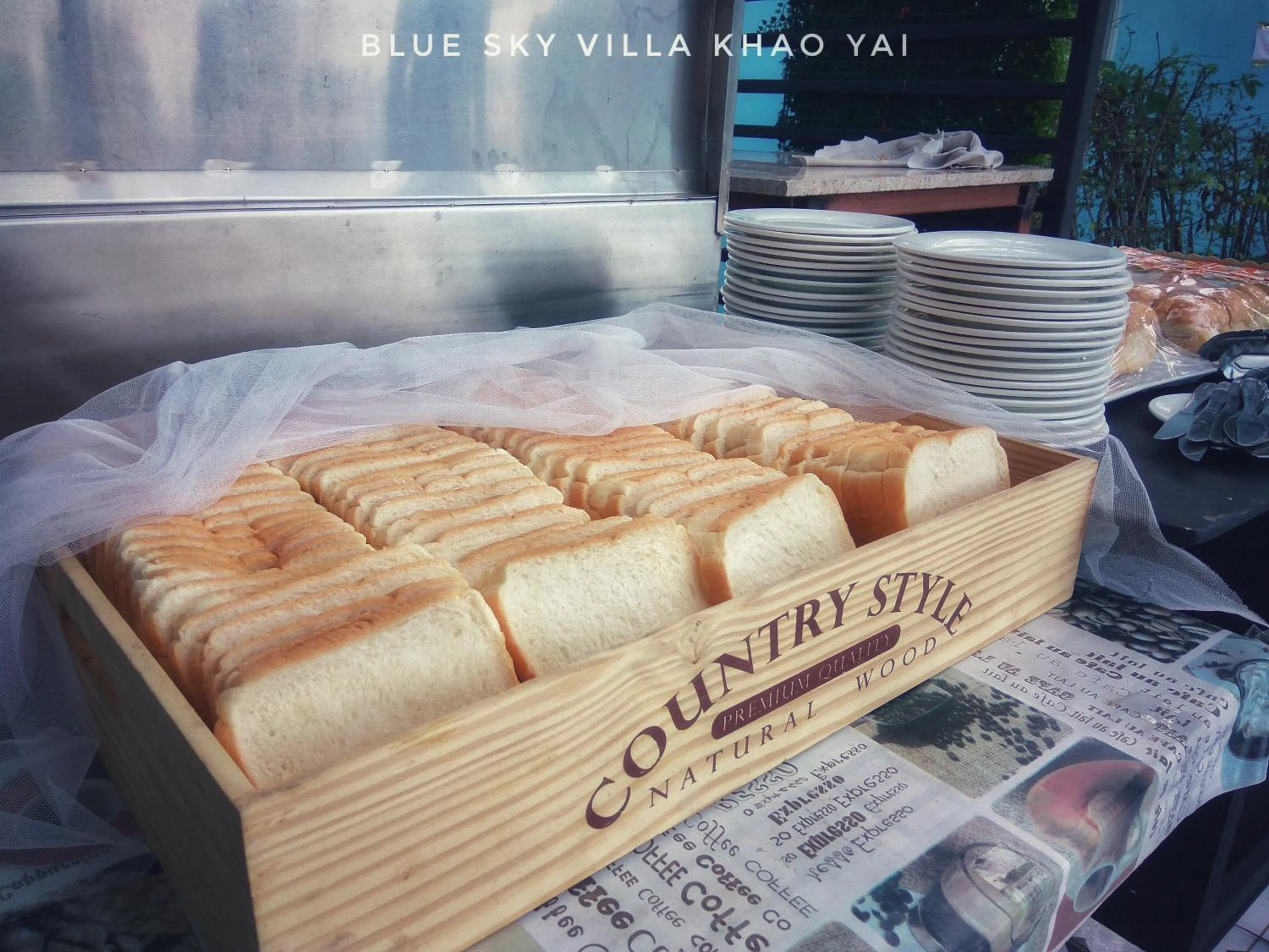Restaurant/places to eat in Blue Sky Villa Khao Yai