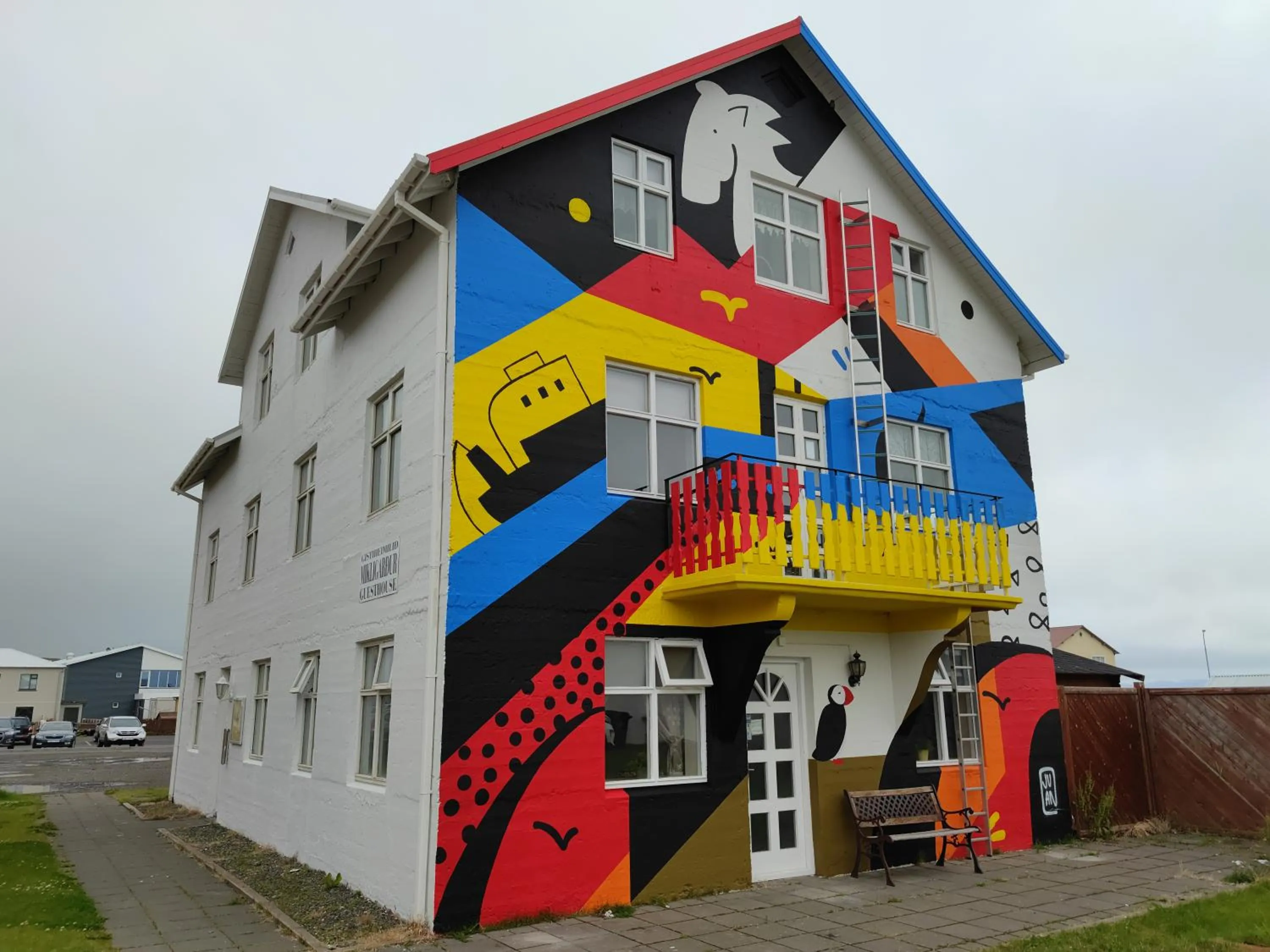 Property building in 550 Guesthouse