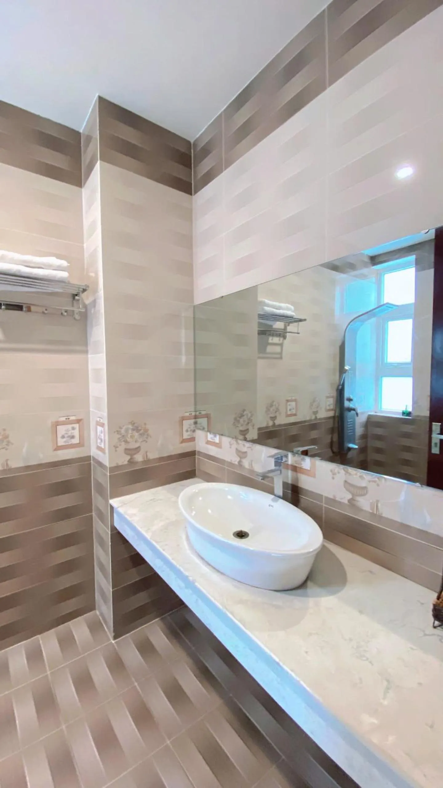 Sao Mai Hotel & Apartment