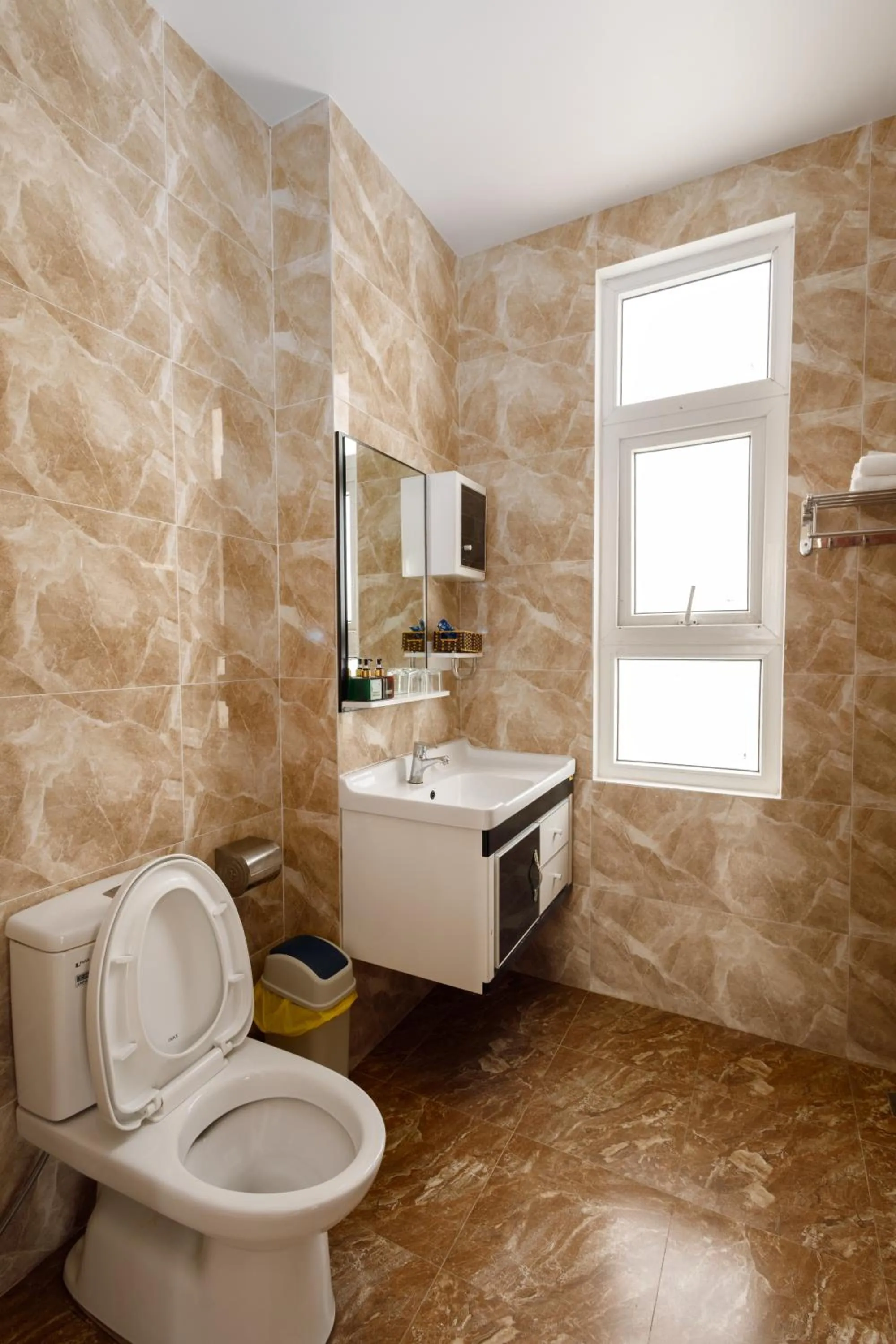 Sao Mai Hotel & Apartment