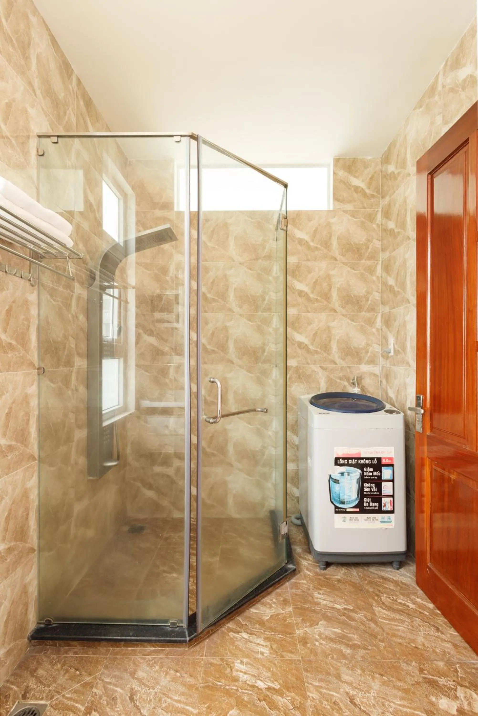 Sao Mai Hotel & Apartment