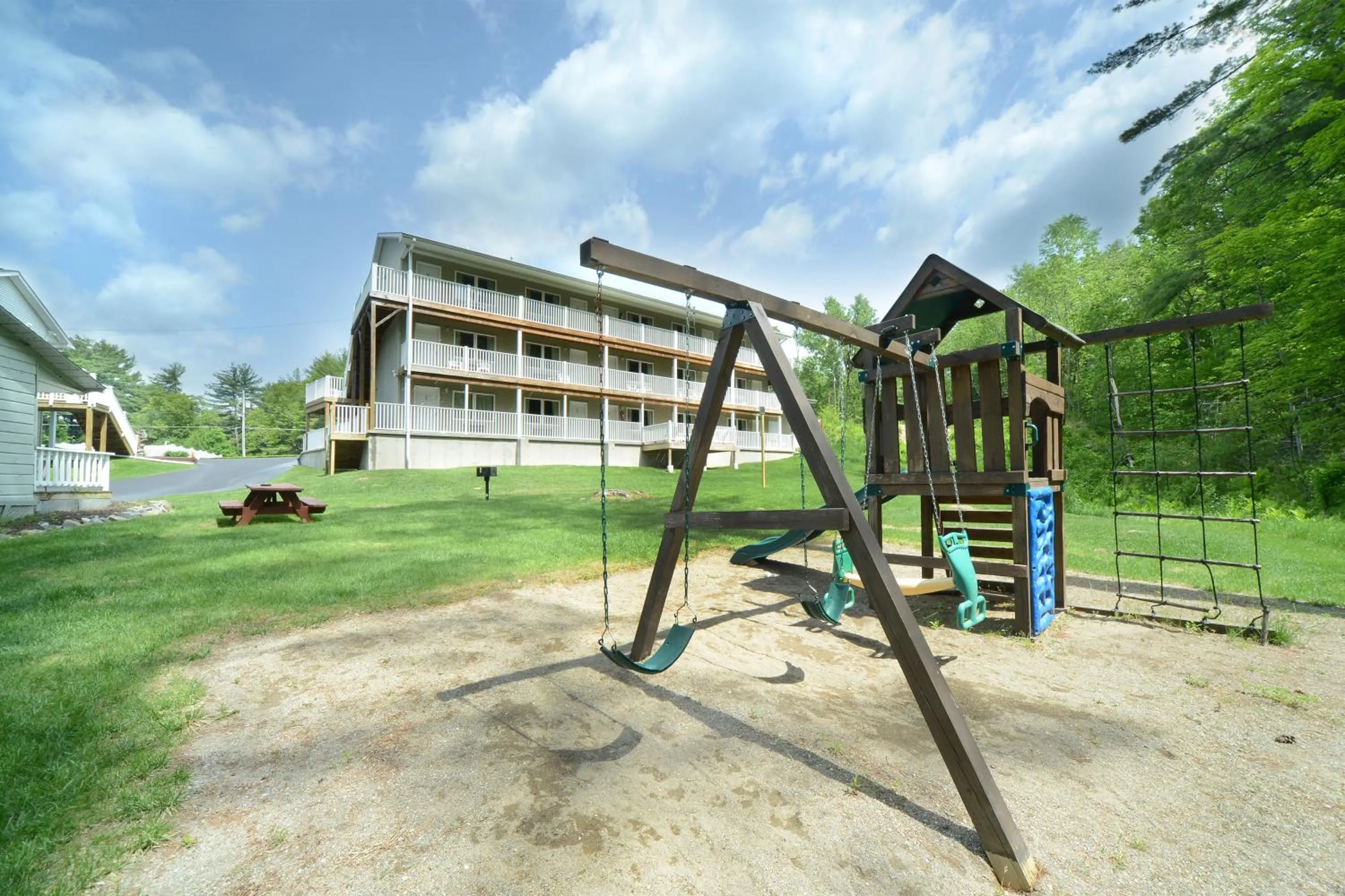 Natural landscape in Studio Motel of Lake George