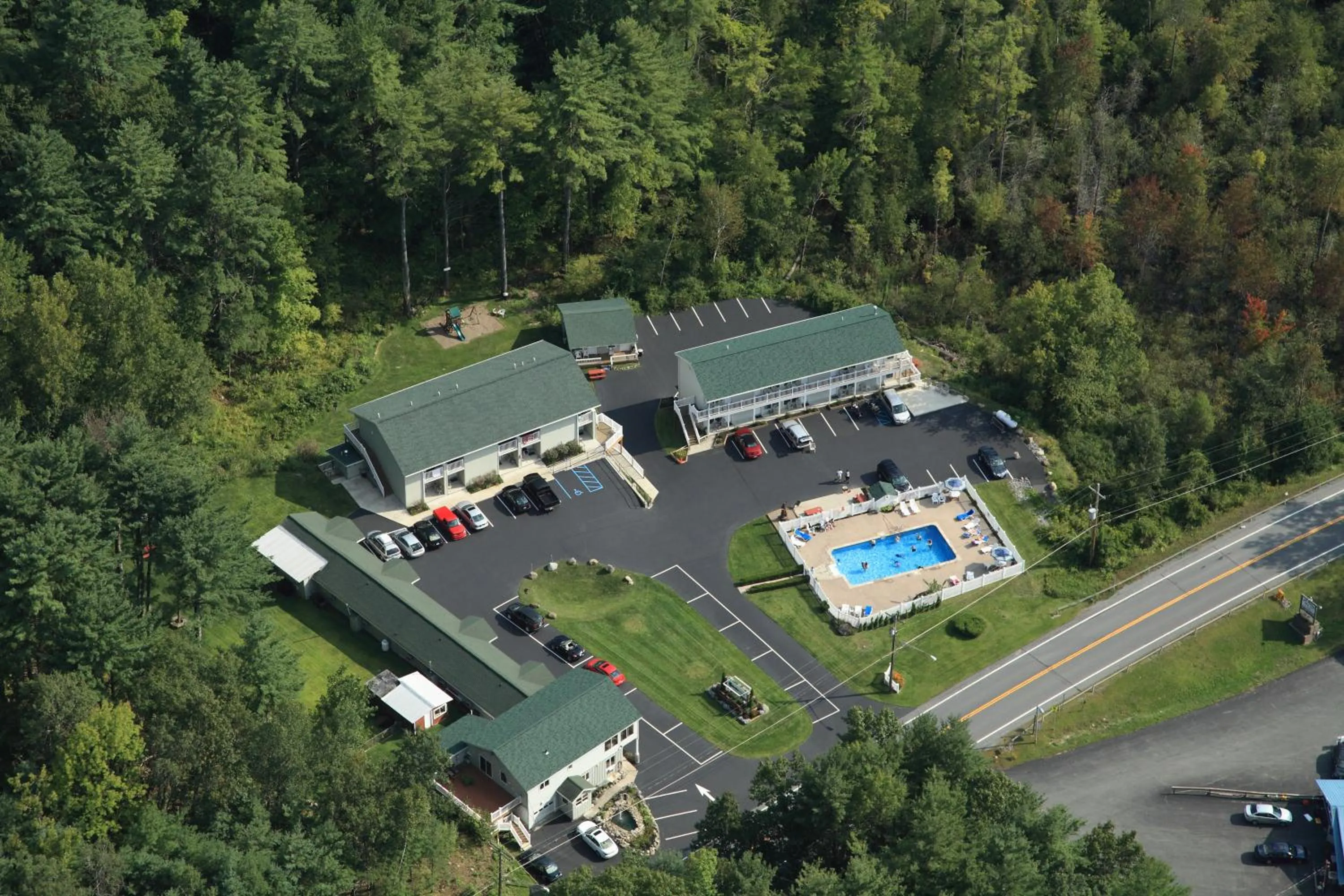 Bird's eye view in Studio Motel of Lake George