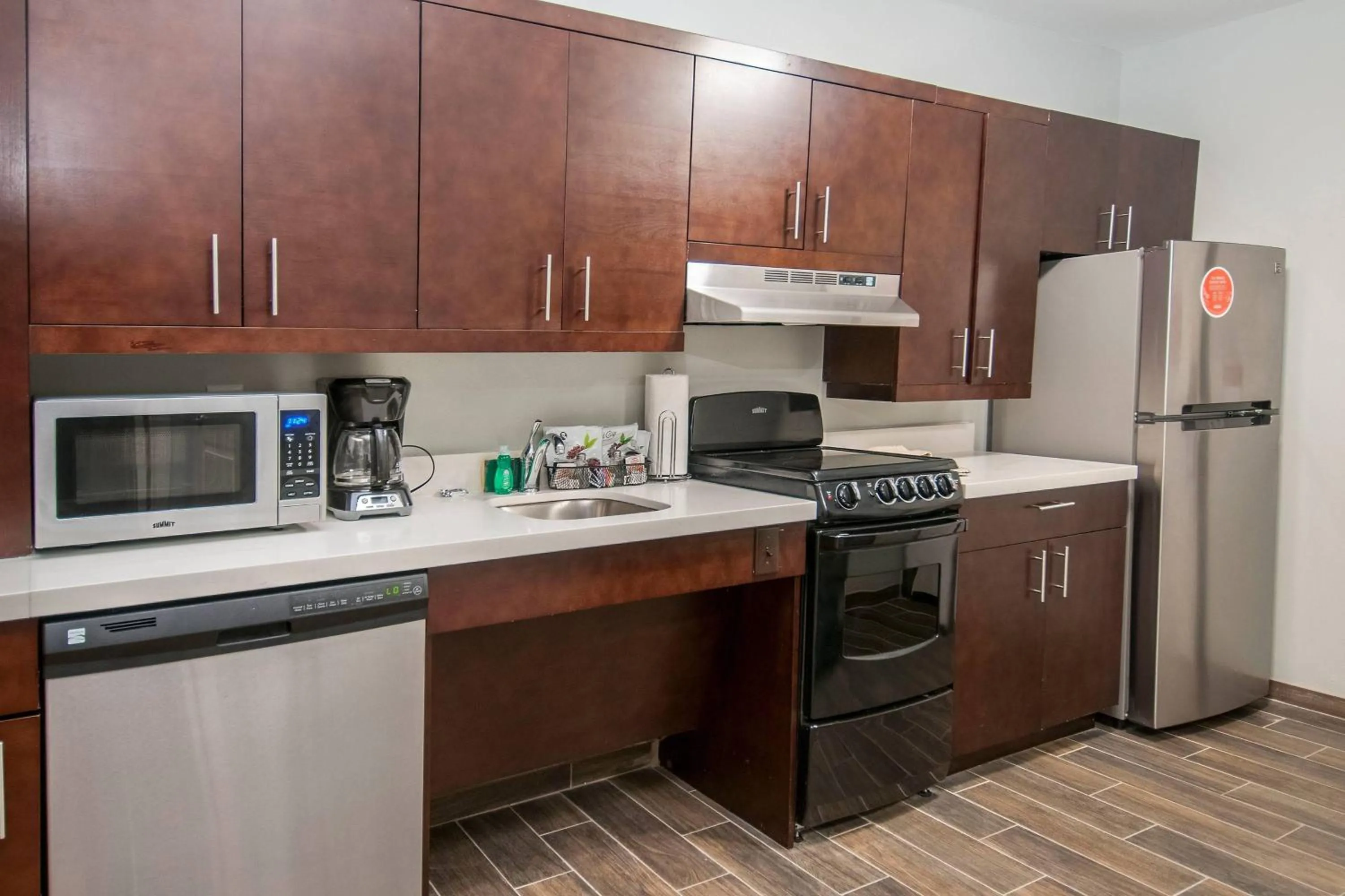 Kitchen or kitchenette in TownePlace Suites by Marriott Vidalia Riverfront