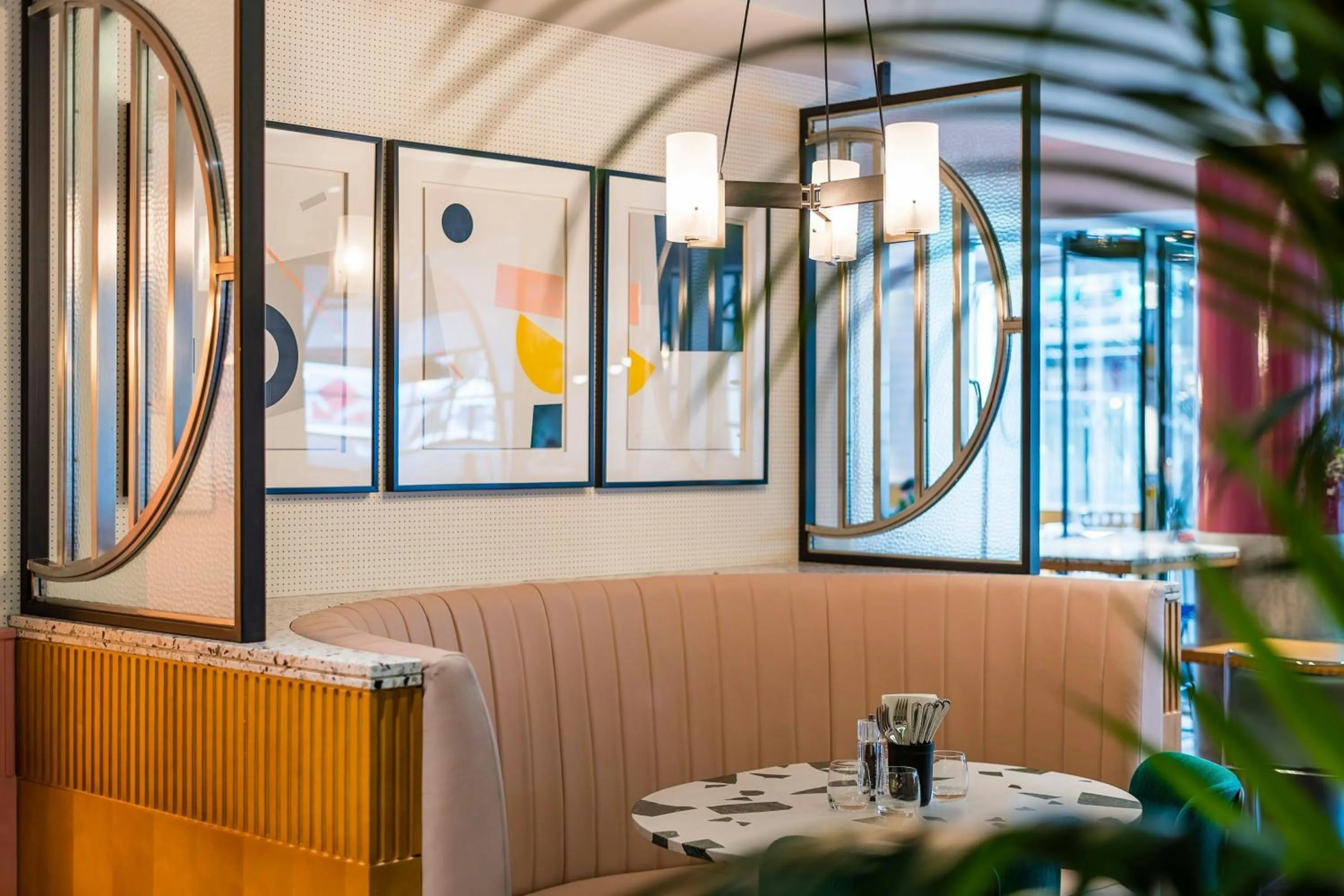 Restaurant/places to eat in The Dixon, Tower Bridge, Autograph Collection