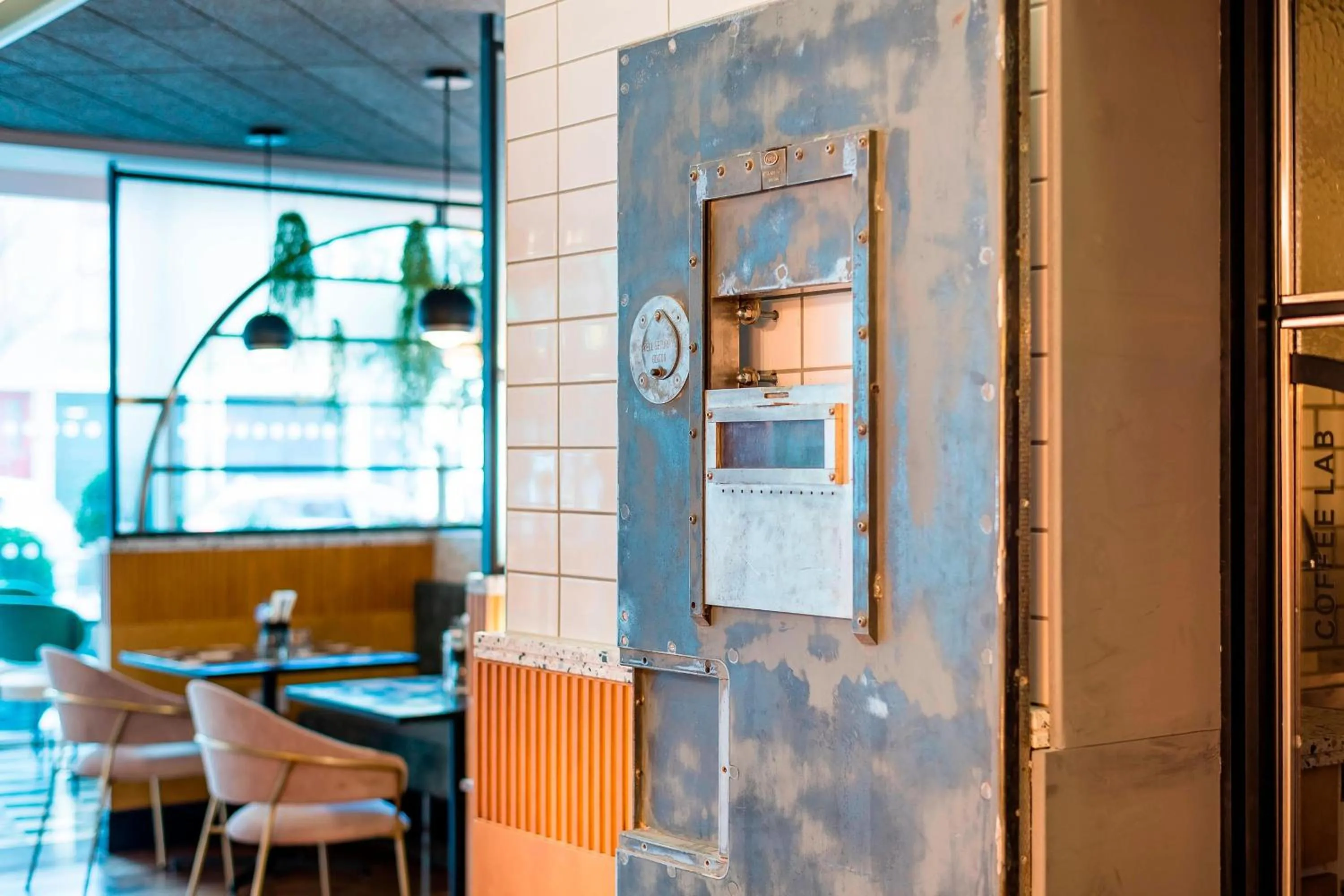 Restaurant/places to eat in The Dixon, Tower Bridge, Autograph Collection