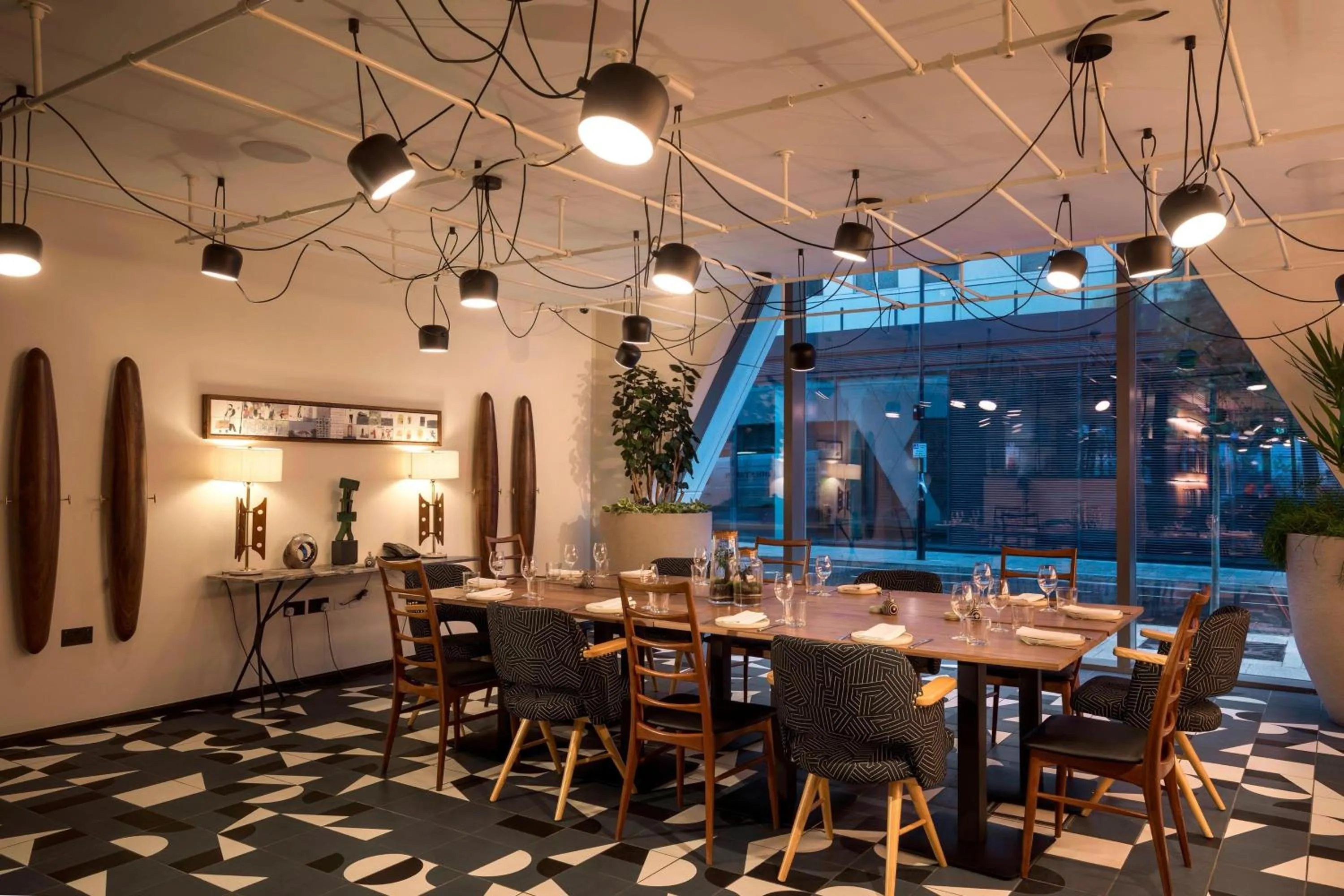 Lounge or bar in Bankside Hotel, Autograph Collection