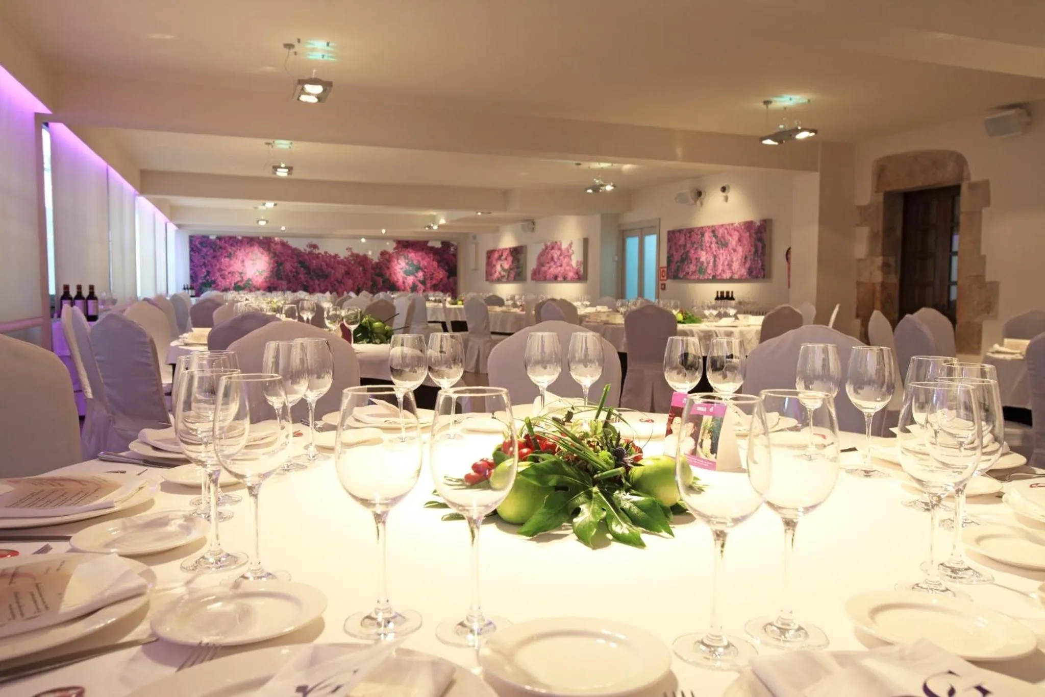 Banquet/Function facilities in Los Guardeses