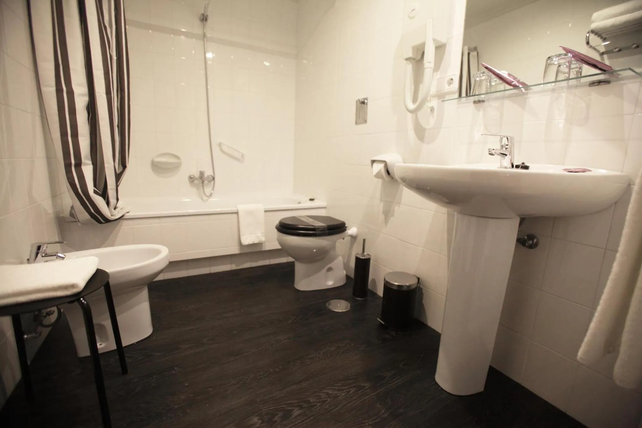 Bathroom in Los Guardeses