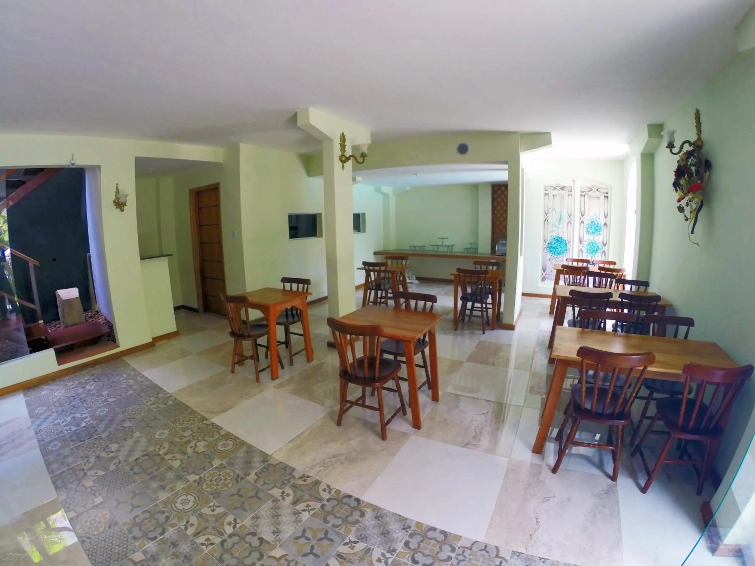 Communal kitchen in Pousada Imperial Koeler