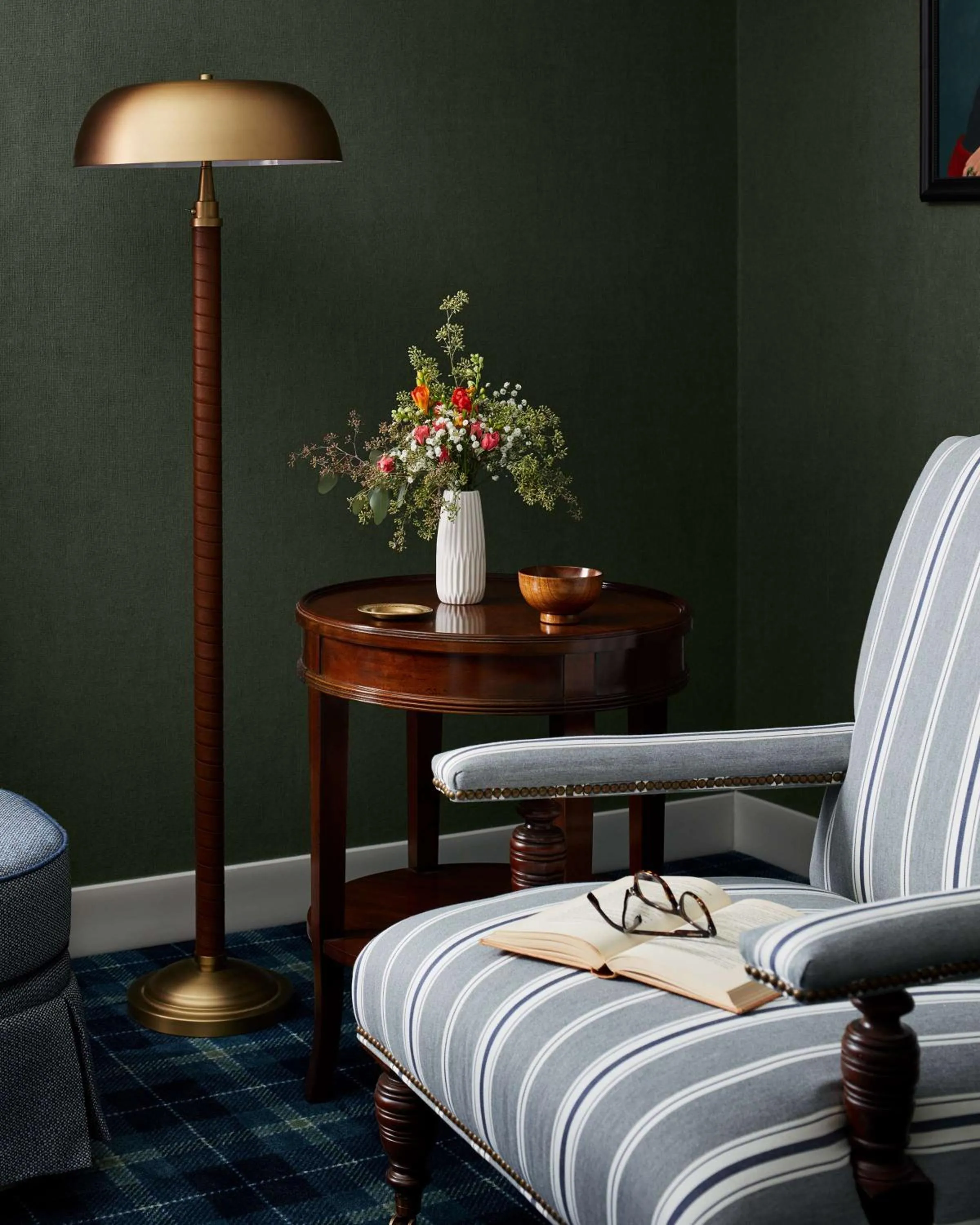 Living room in Graduate by Hilton Storrs