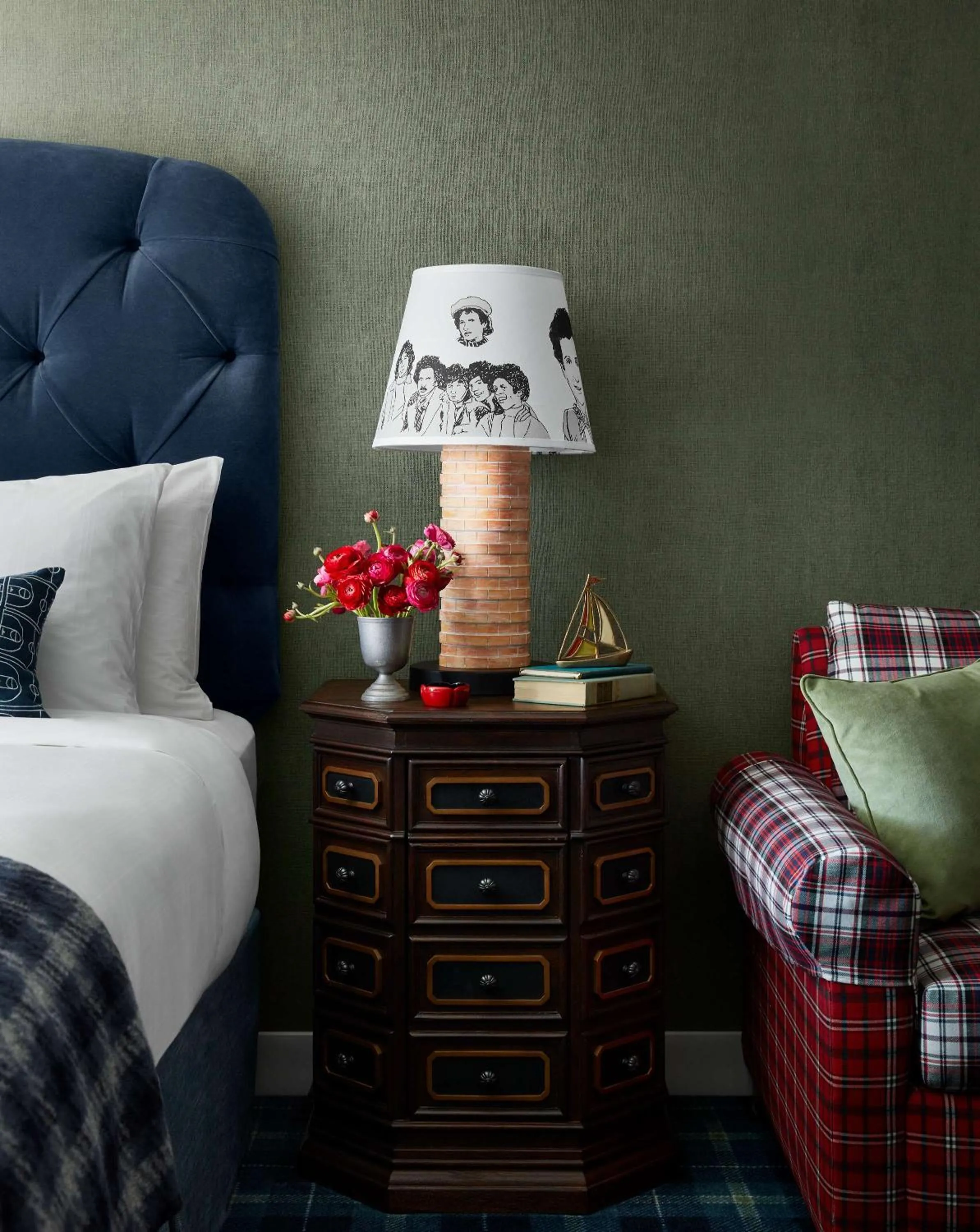 Bed in Graduate by Hilton Storrs