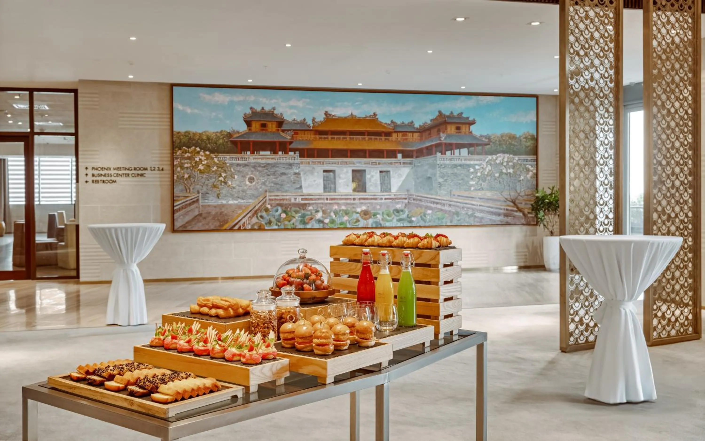 Banquet/Function facilities in Melia Vinpearl Hue