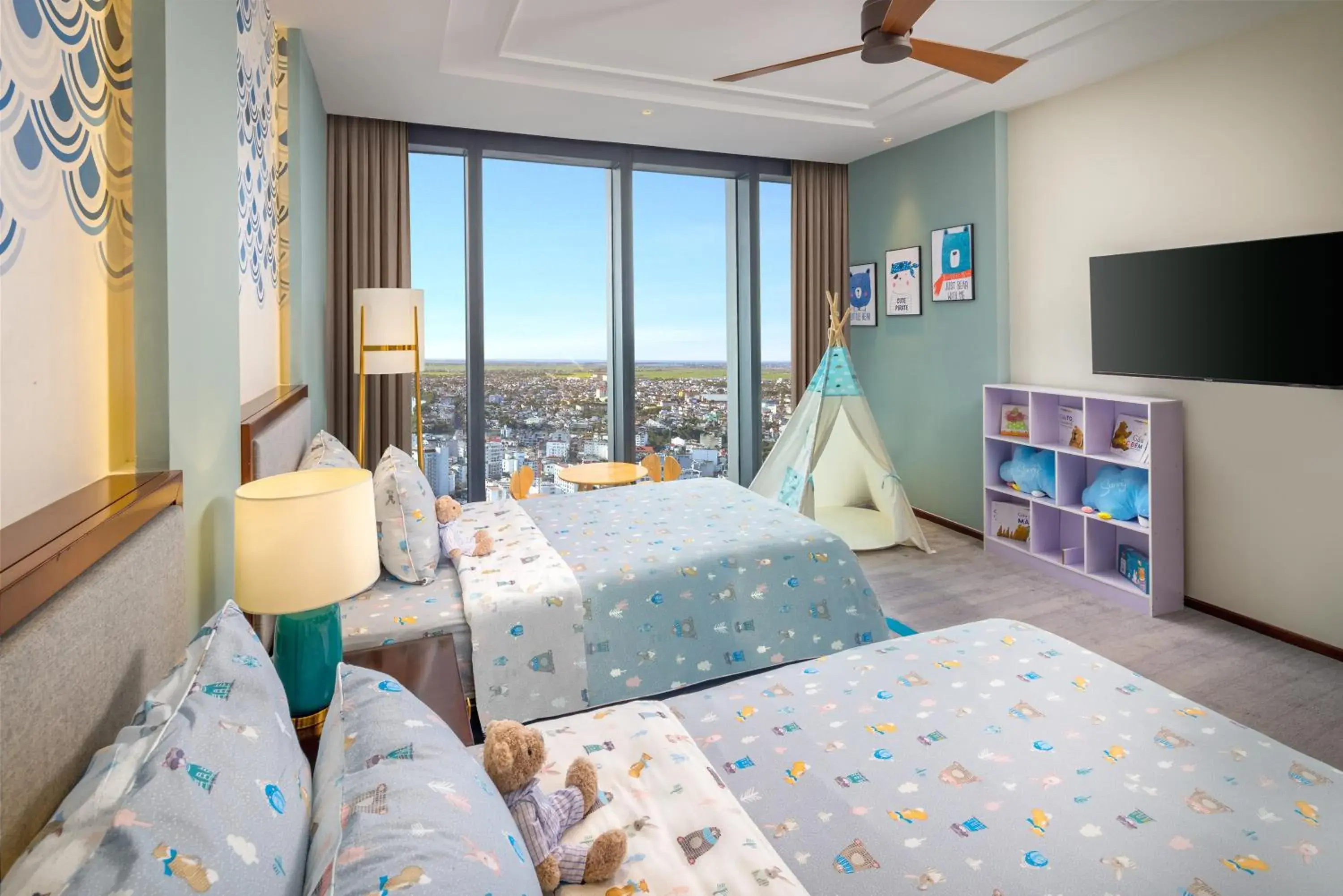 Family Room in Melia Vinpearl Hue Family Room in Melia Vinpearl Hue