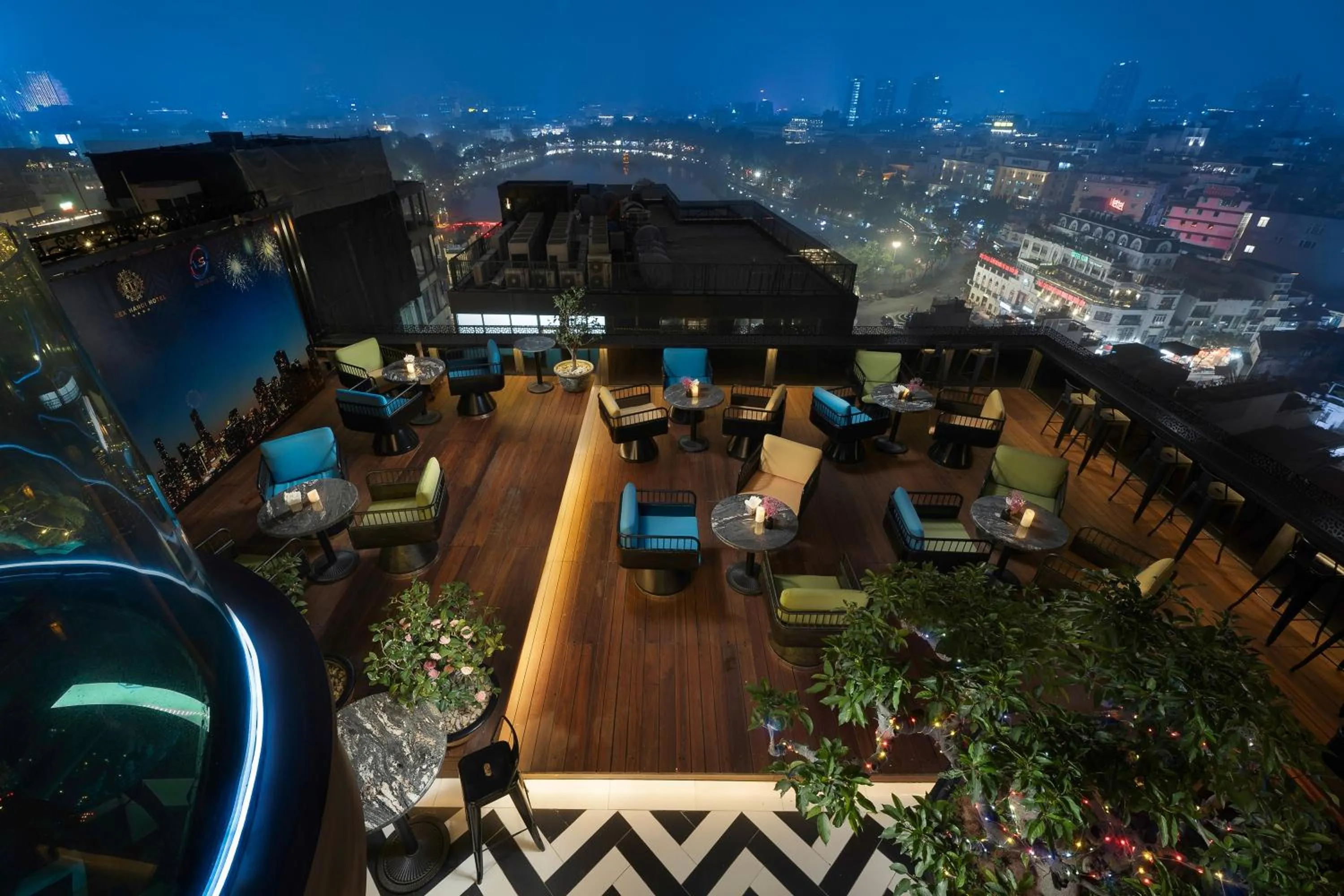 Lounge or bar in Rex Hanoi Hotel