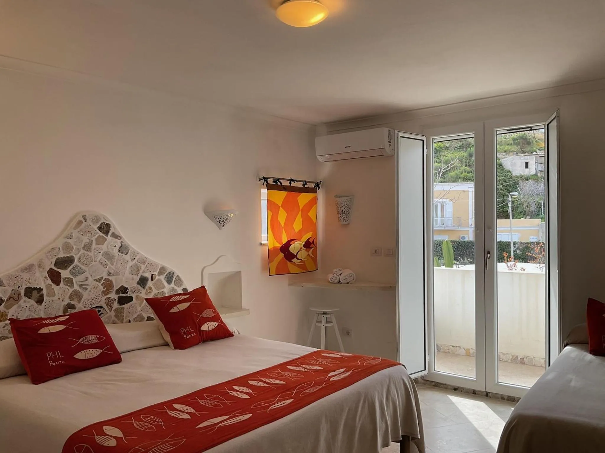 Bed in Piccolo Hotel Luisa