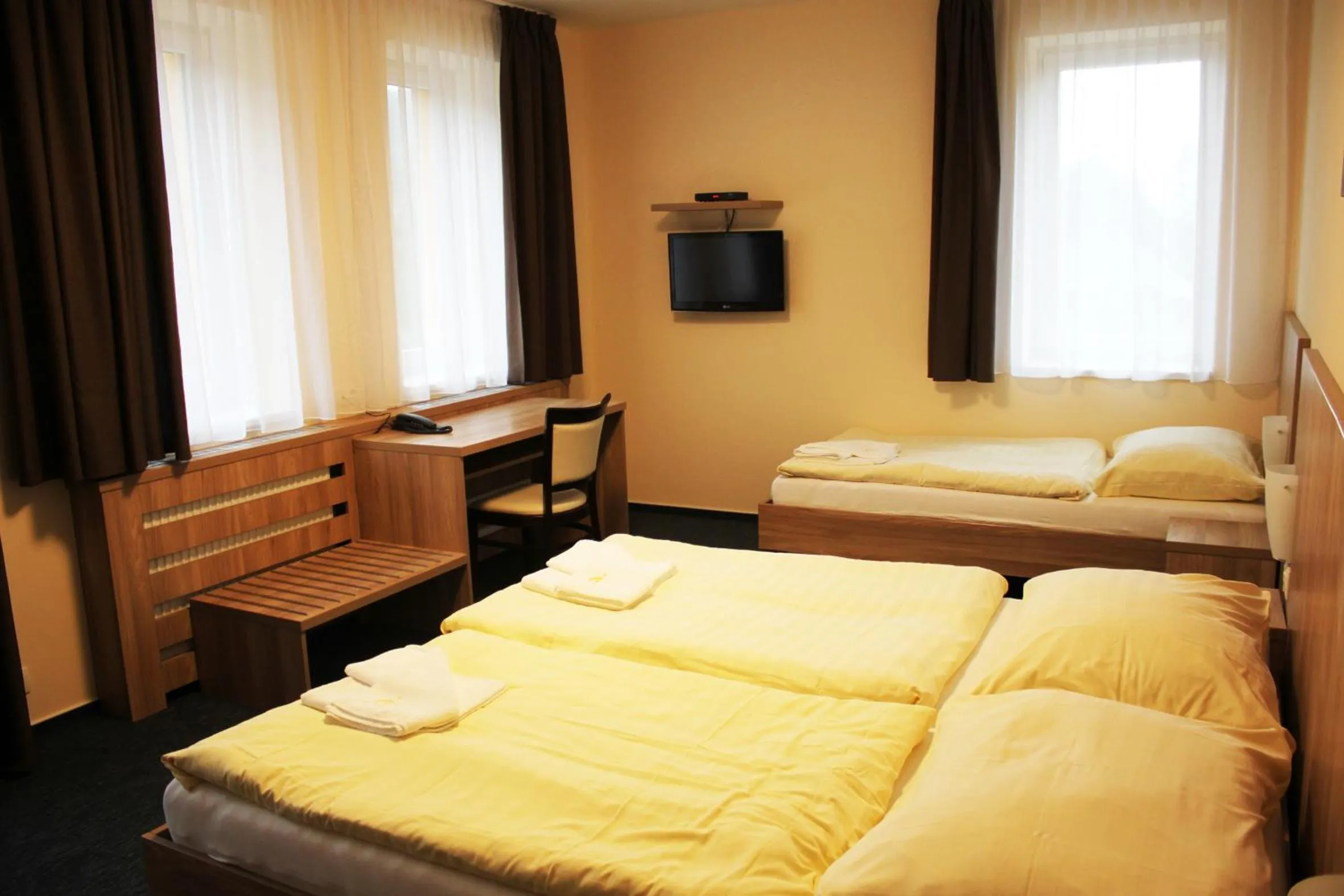 Bedroom, Bed in Hotel Helios