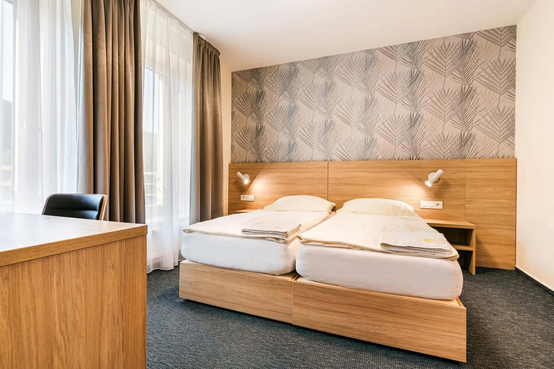Property building, Bed in Hotel Helios
