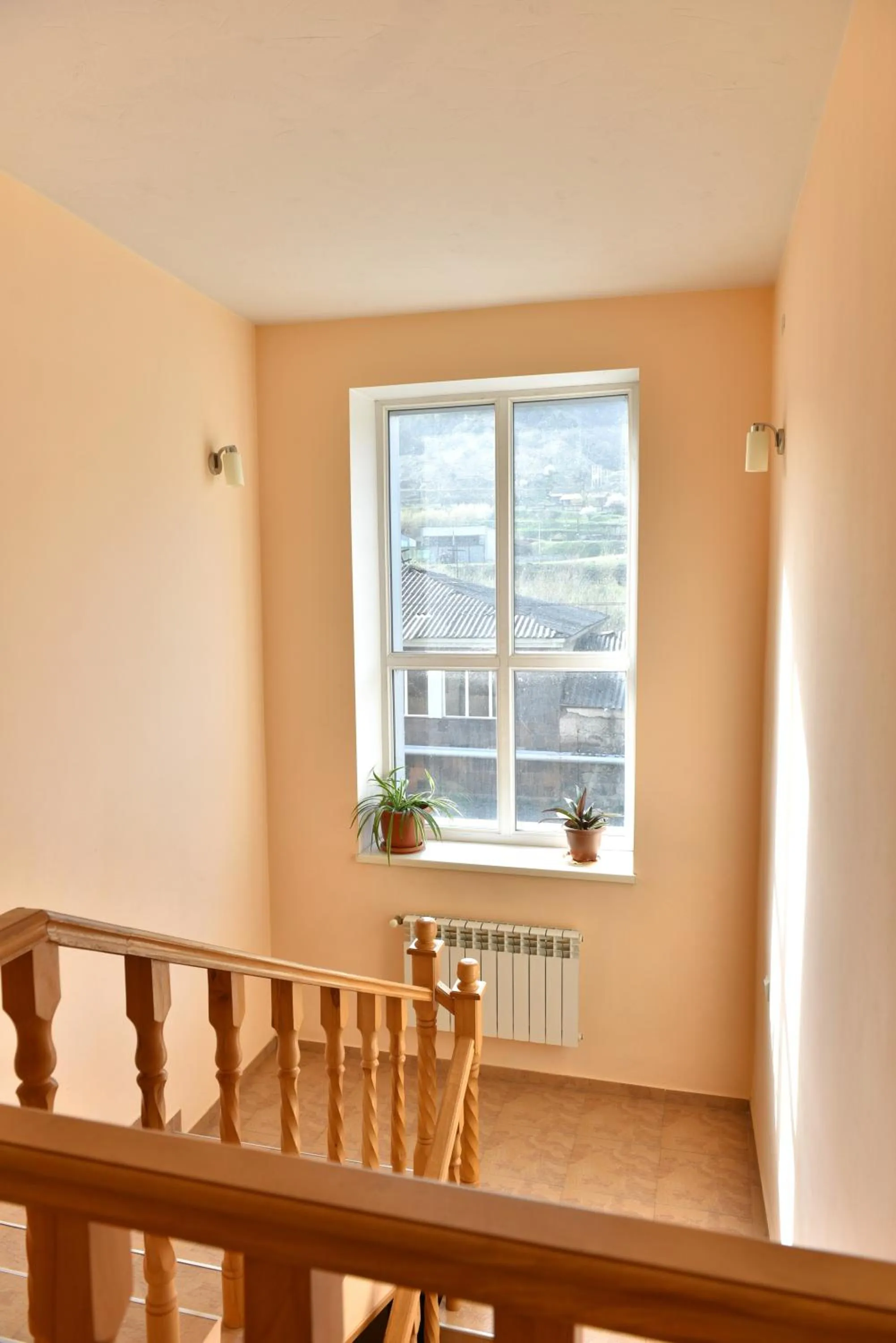 Area and facilities in GreenWood Hotel