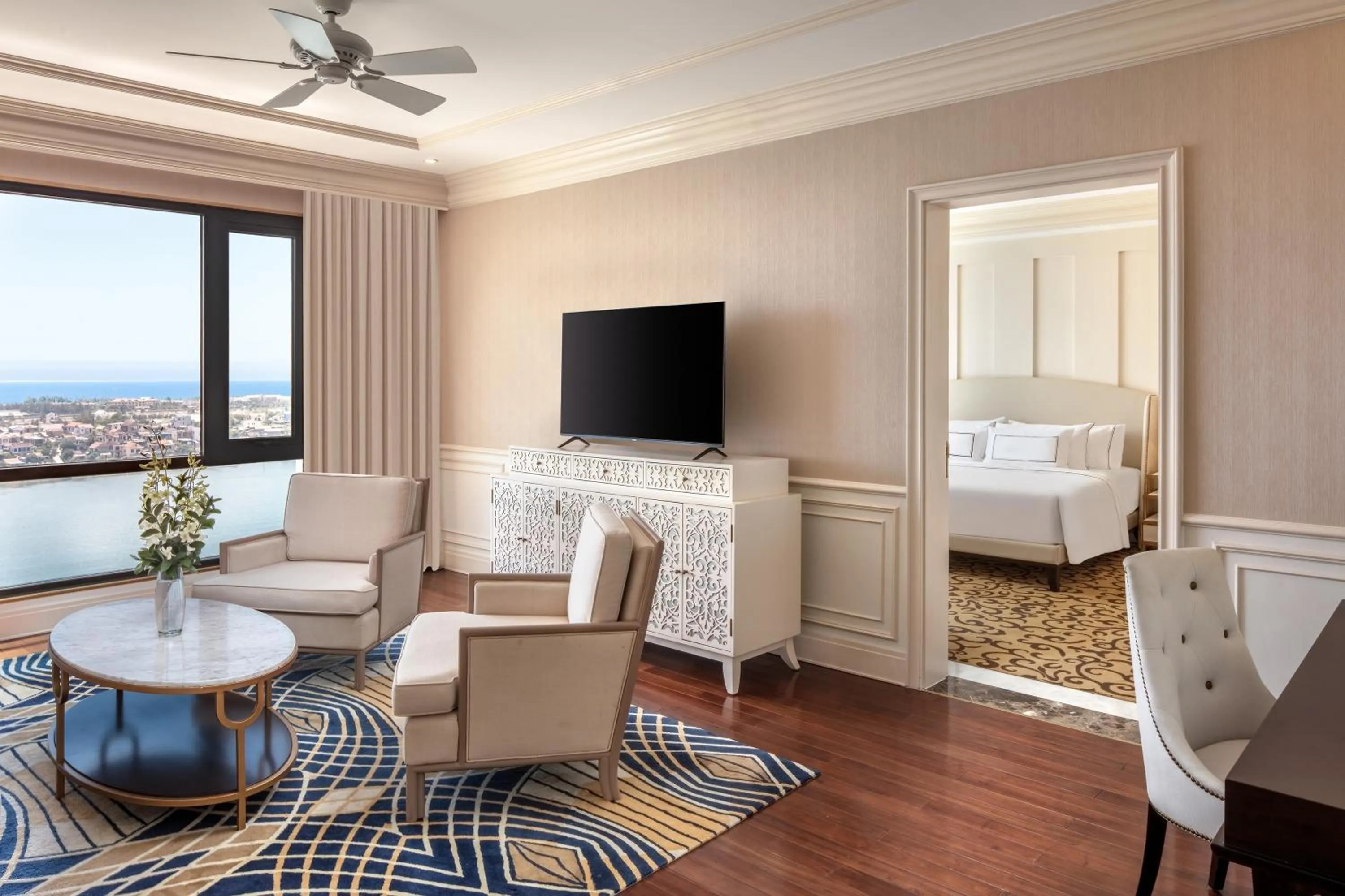 Living room, Bed in Melia Vinpearl Quang Binh