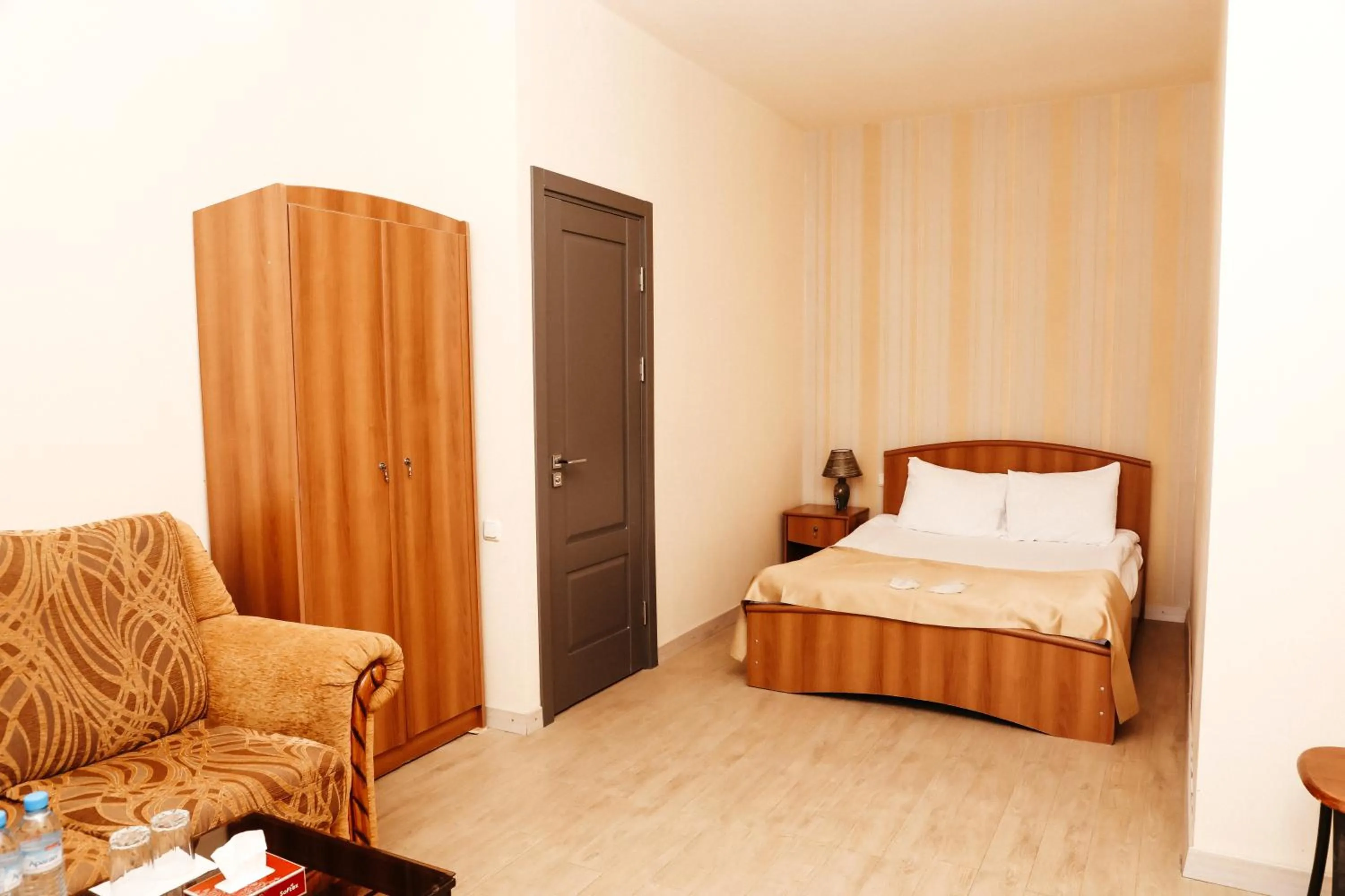 Bed in Best Western Bohemian Resort