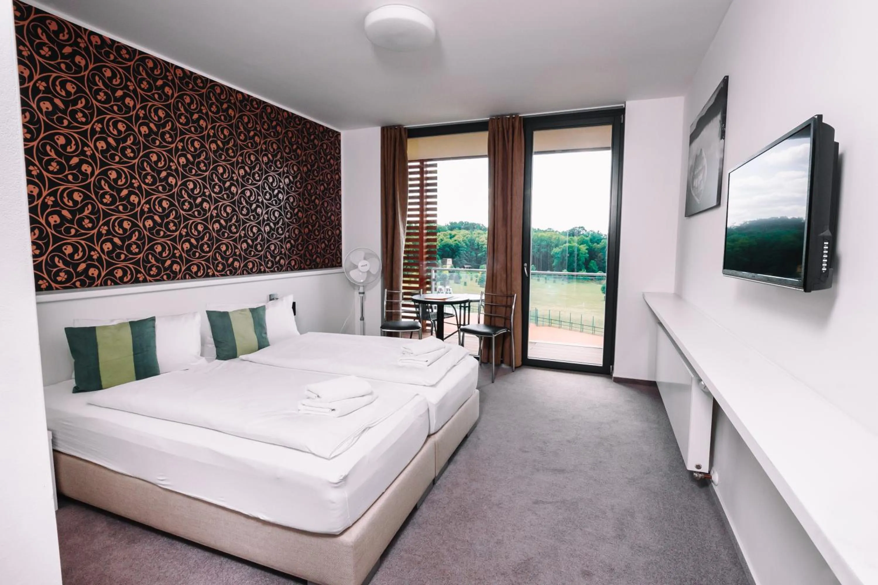 Photo of the whole room, Bed in K-Triumf Resort