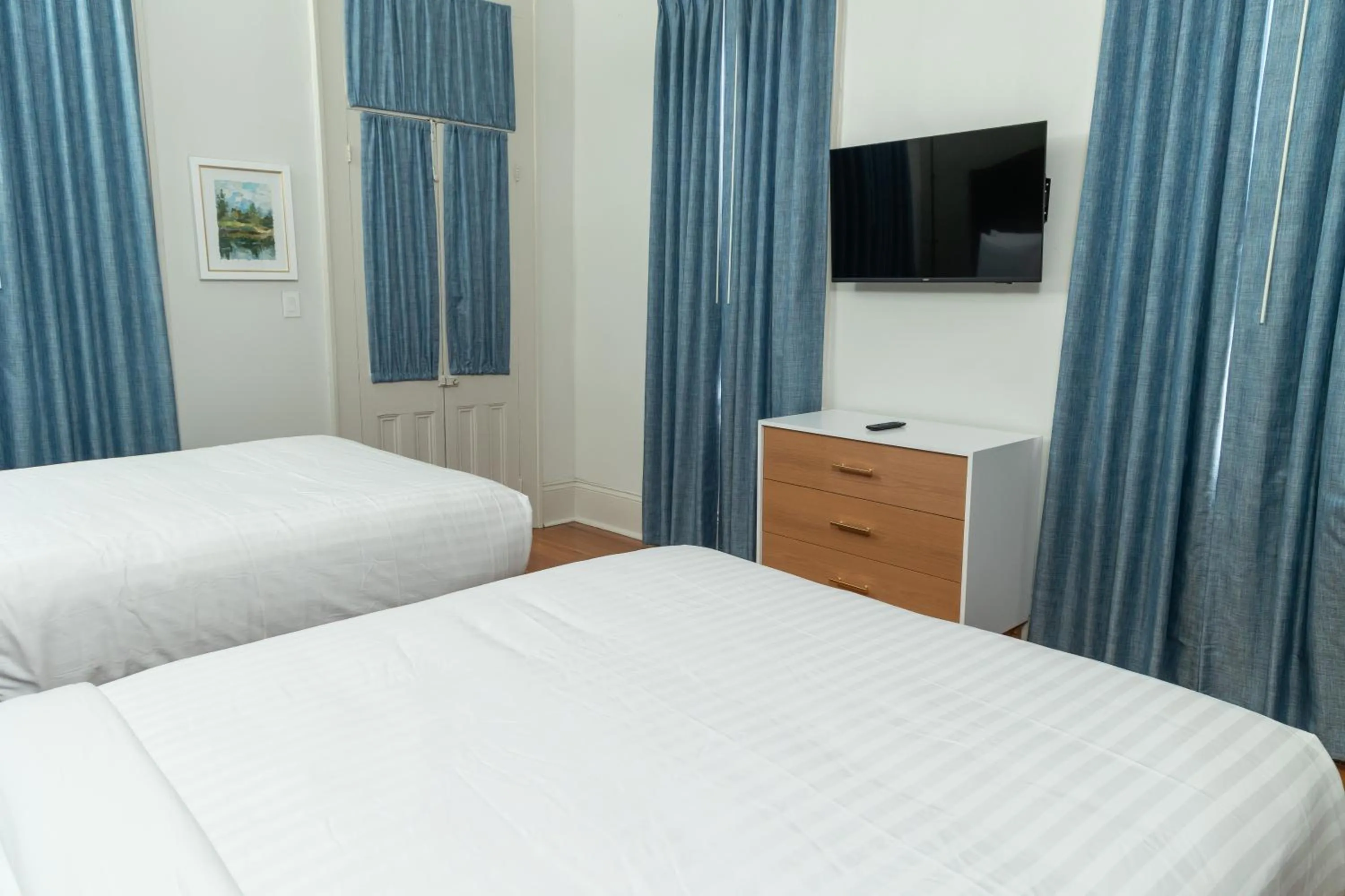 Bed in Lamothe House Hotel a French Quarter Guest Houses Property