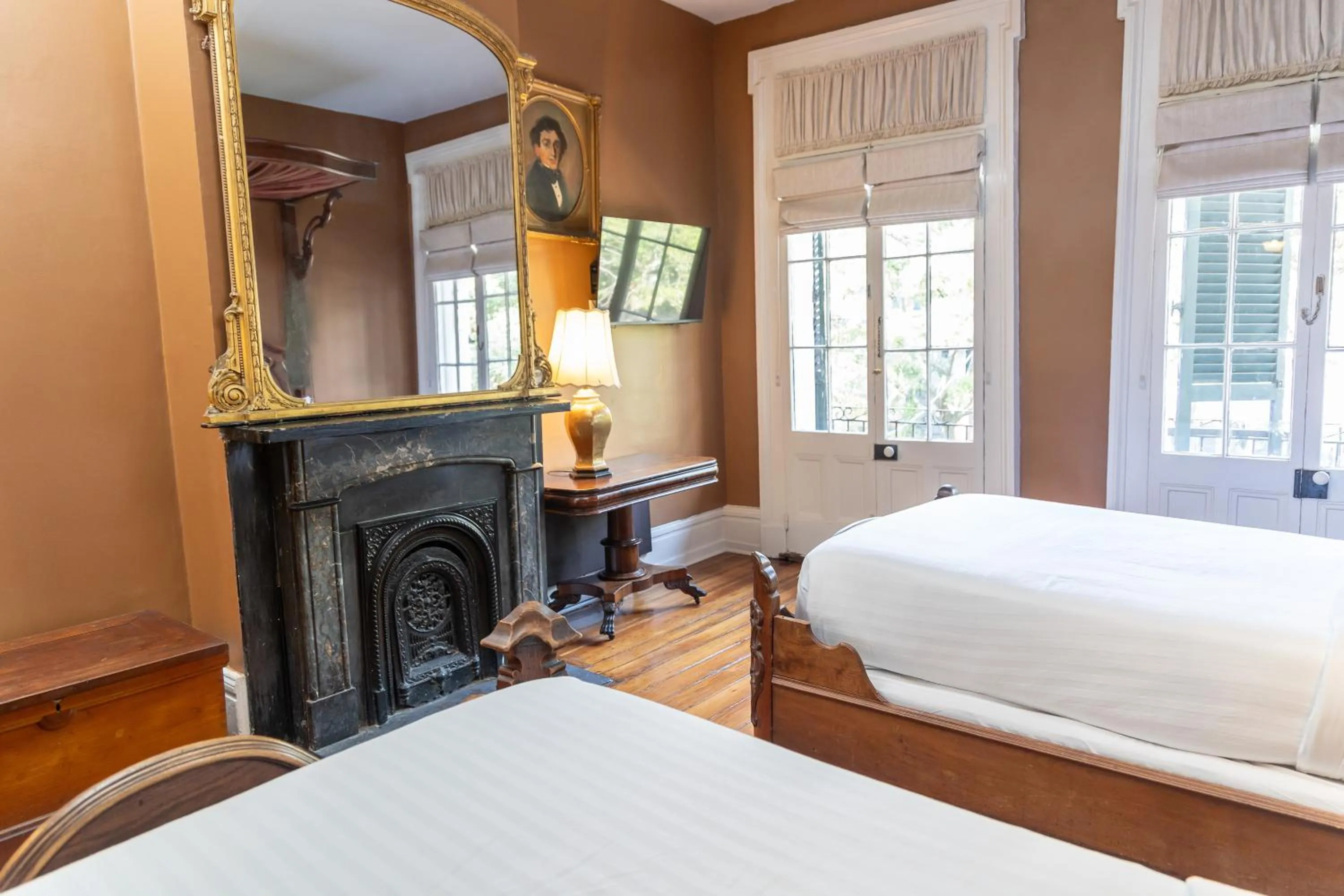 Bed in Lamothe House Hotel a French Quarter Guest Houses Property