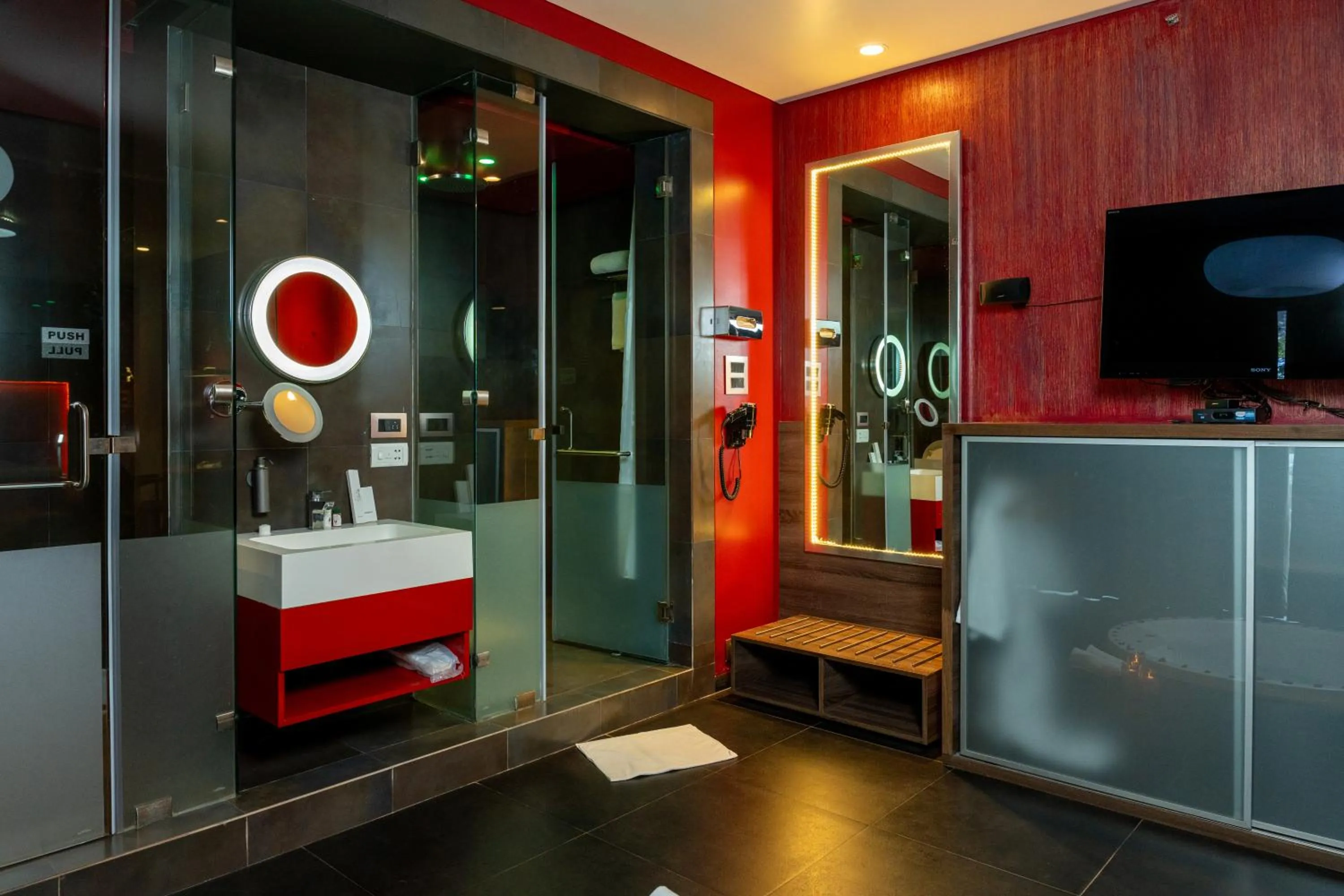 Shower in Fahrenheit Hotels & Resorts