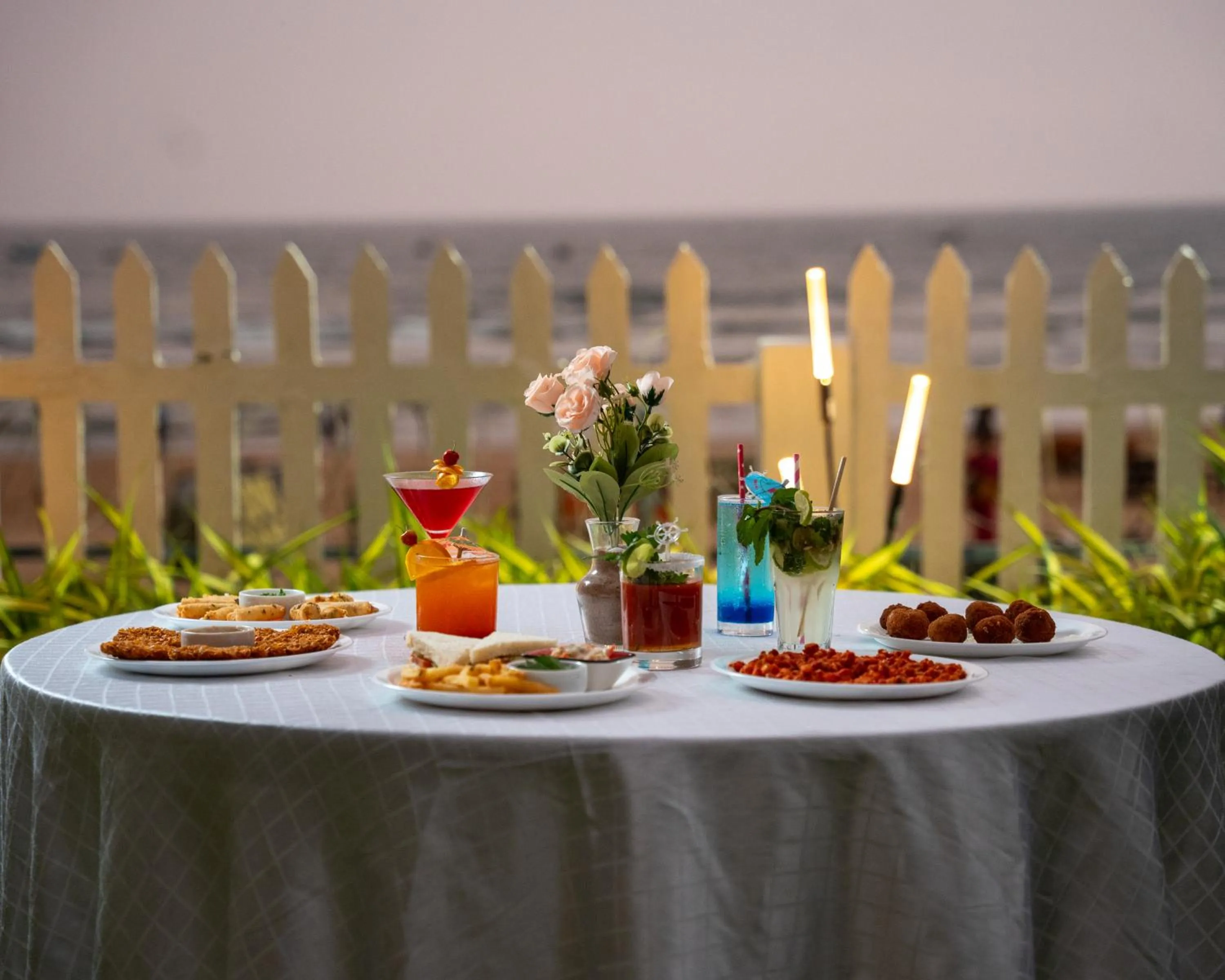 Restaurant/places to eat in Fahrenheit Hotels & Resorts