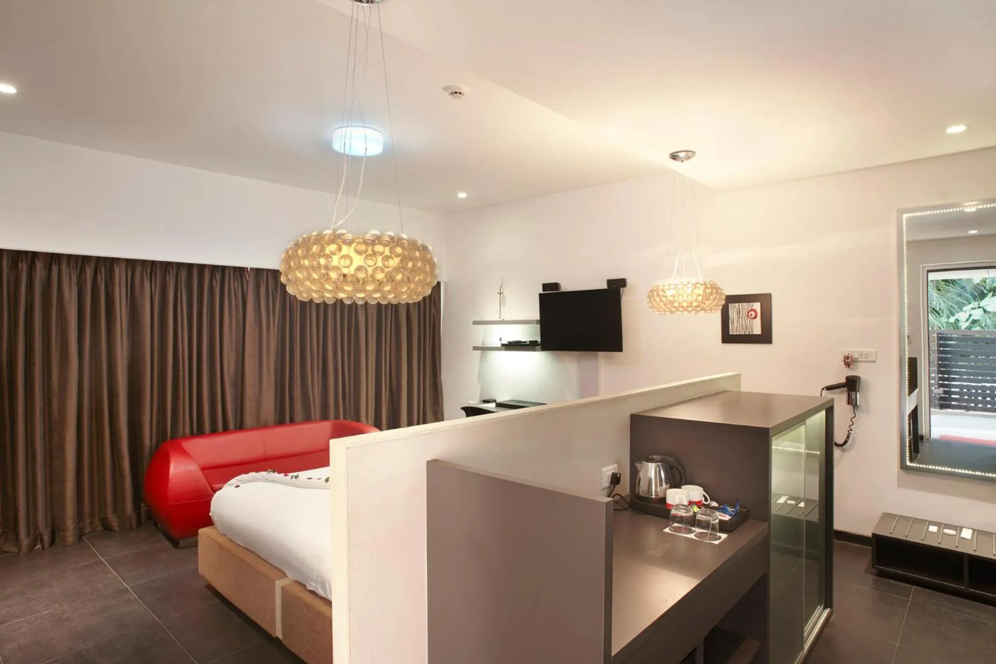 Photo of the whole room, Bed in Fahrenheit Hotels & Resorts