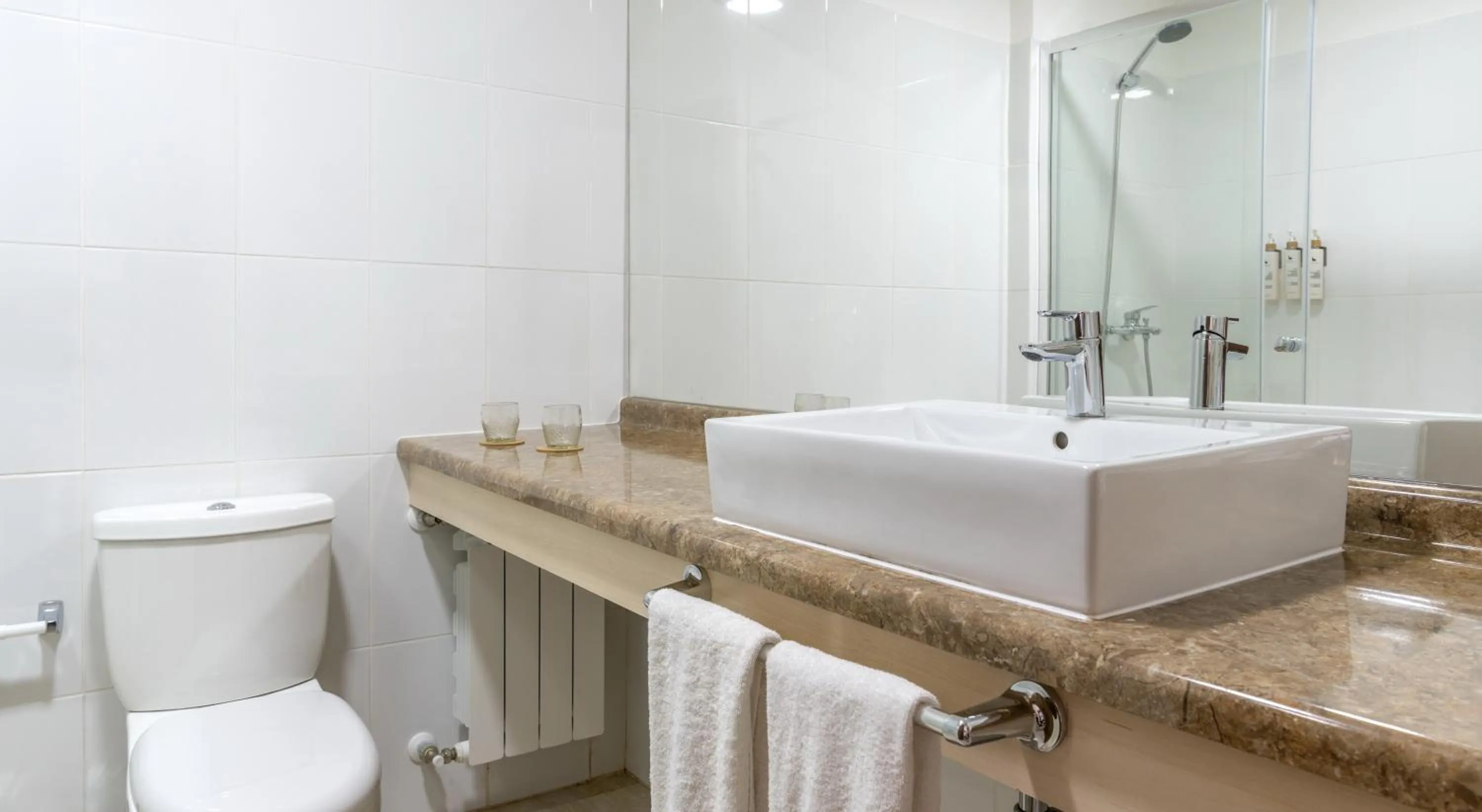 Bathroom in Río Serrano Hotel + Spa