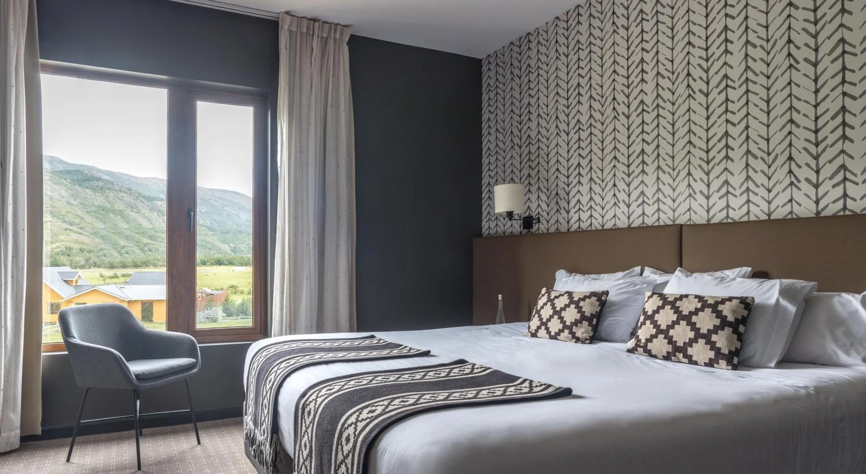 Bedroom, Bed in Río Serrano Hotel + Spa